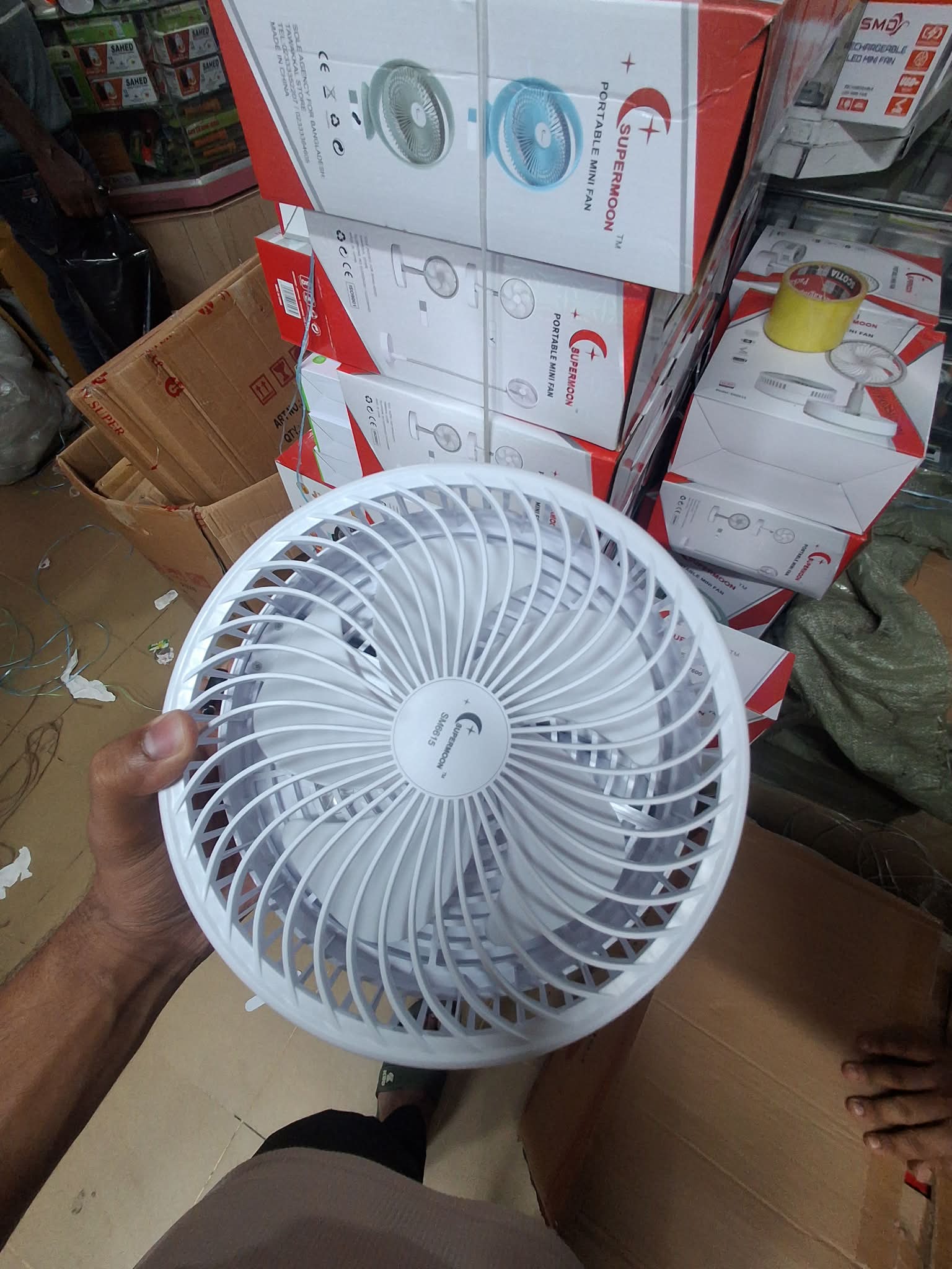 Supermoon SM 6615 Mini Rechargeable Fan – AC/DC | Folding | Adjustable Stand_img_2