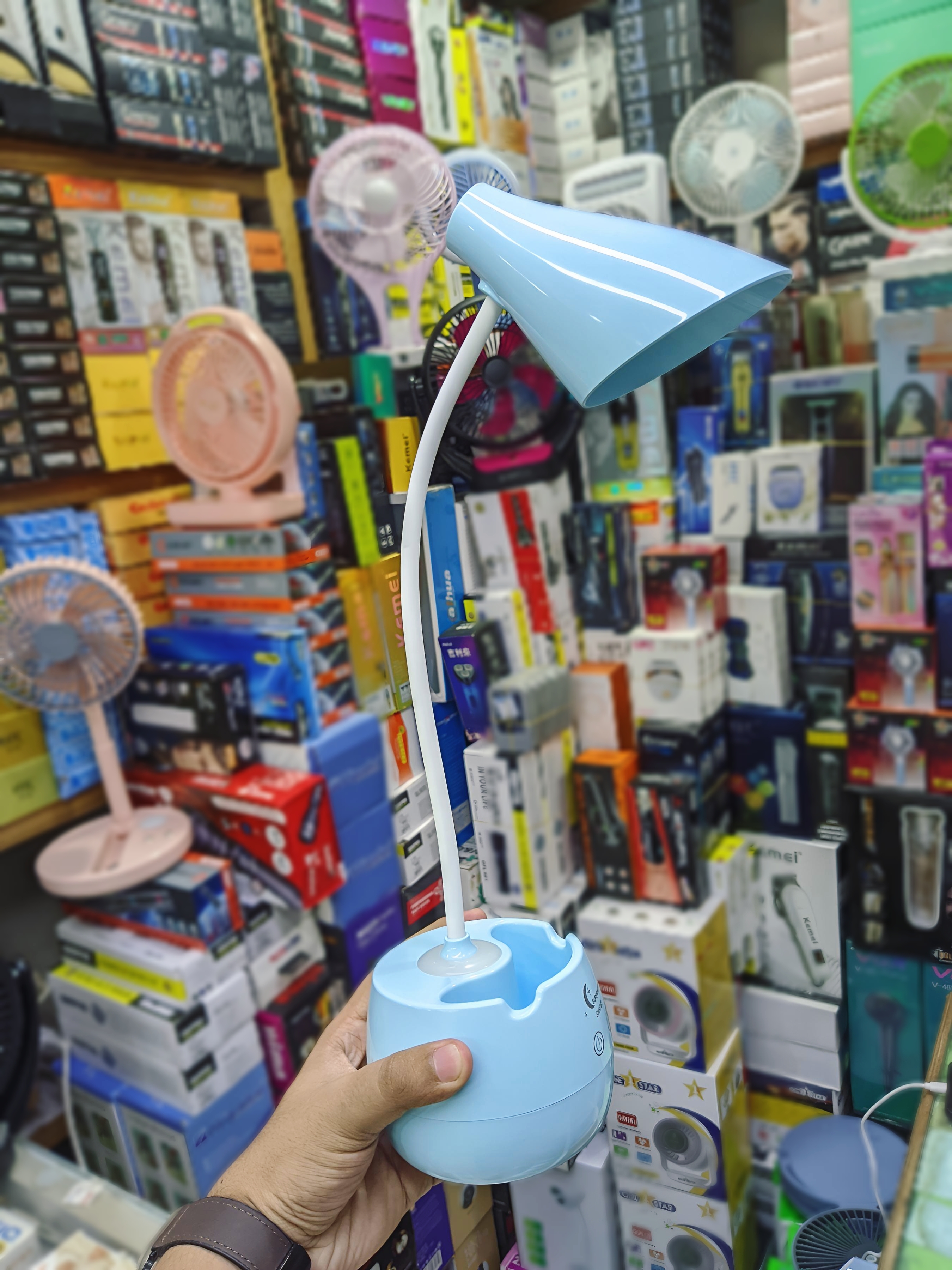 Supermoon SM-9762__360 Degree Flexible Desk Lamp with Night Lamp, Advanced Pen and Mobile Holder Design Modern Touch Switch Rechargeable Table Lamp_img_2