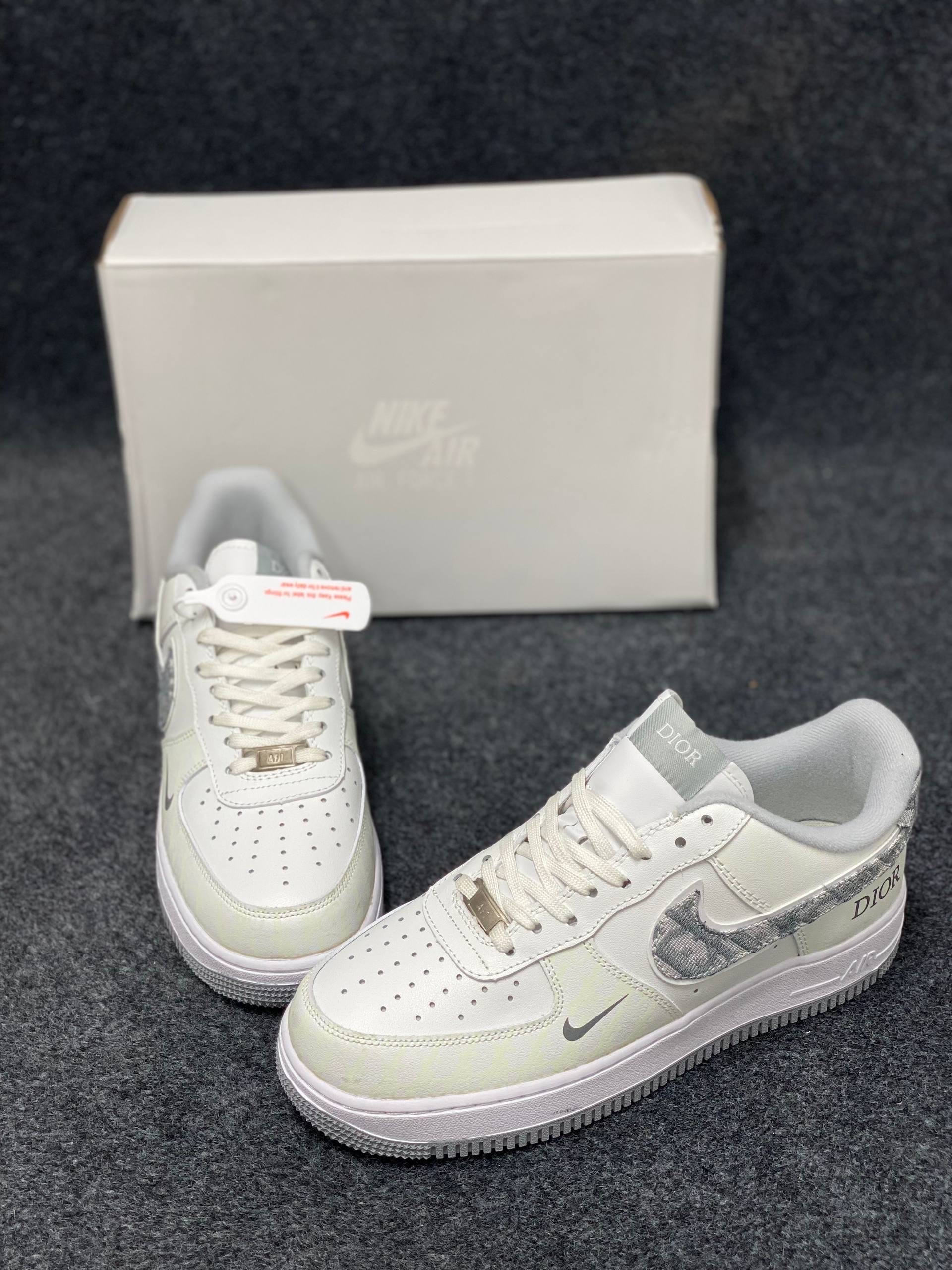 Air Force 1 X Dior: " White and Grey (1:1) thumbnail 6