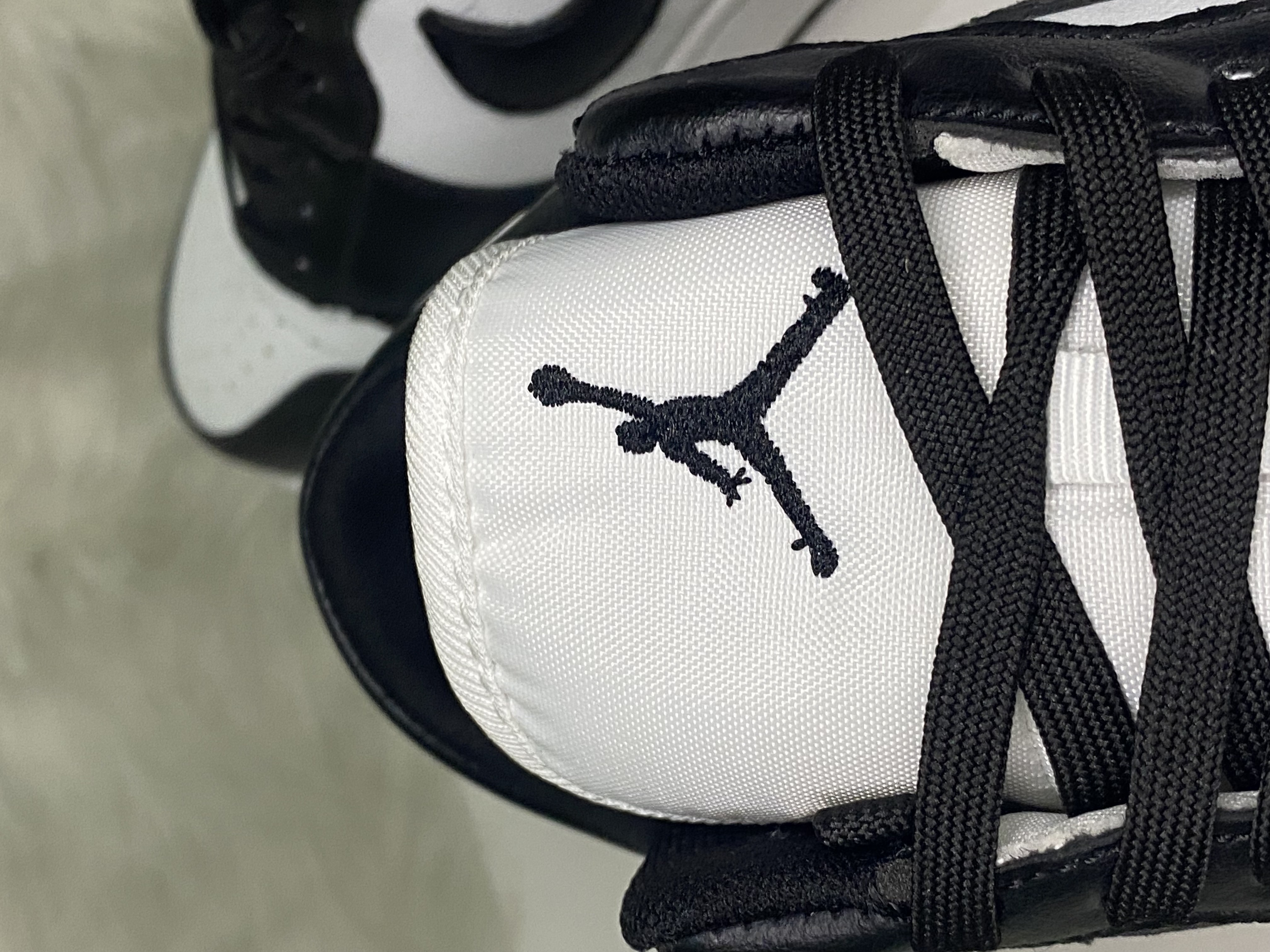 Nike Air Jordan 1 Low 'Panda' (OEM) thumbnail 6