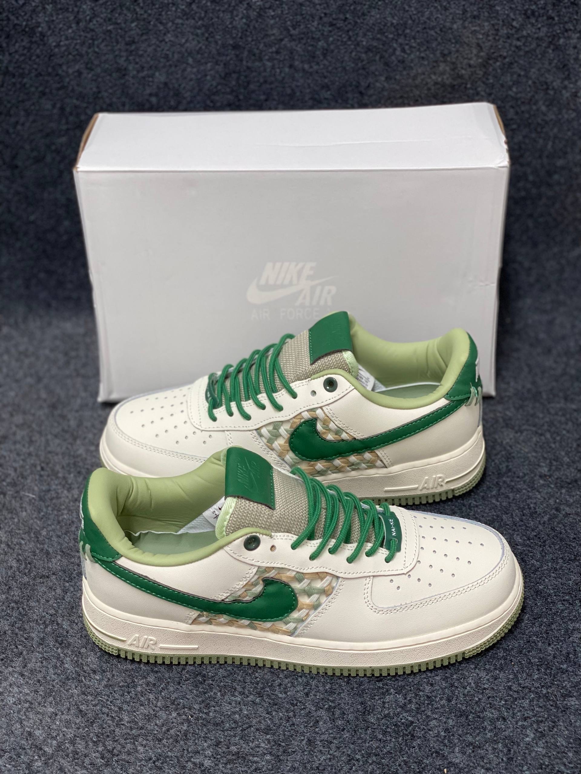 Air Force 1: 'NAI-KE' Bamboo Weave "gorge green" (1:1) thumbnail 2