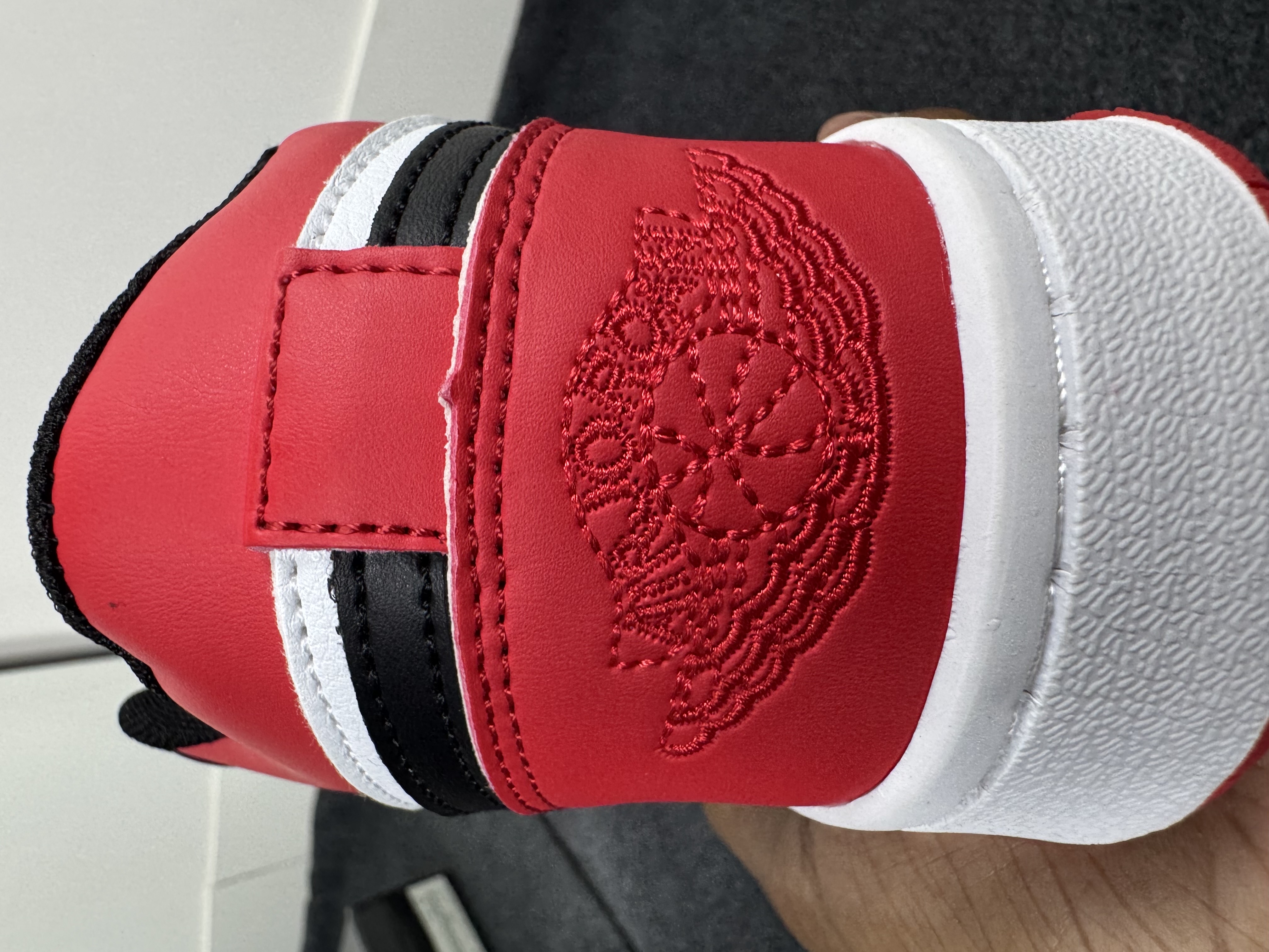 Air Jordan 1 Low: "Bred Toe" (1:1) thumbnail 10