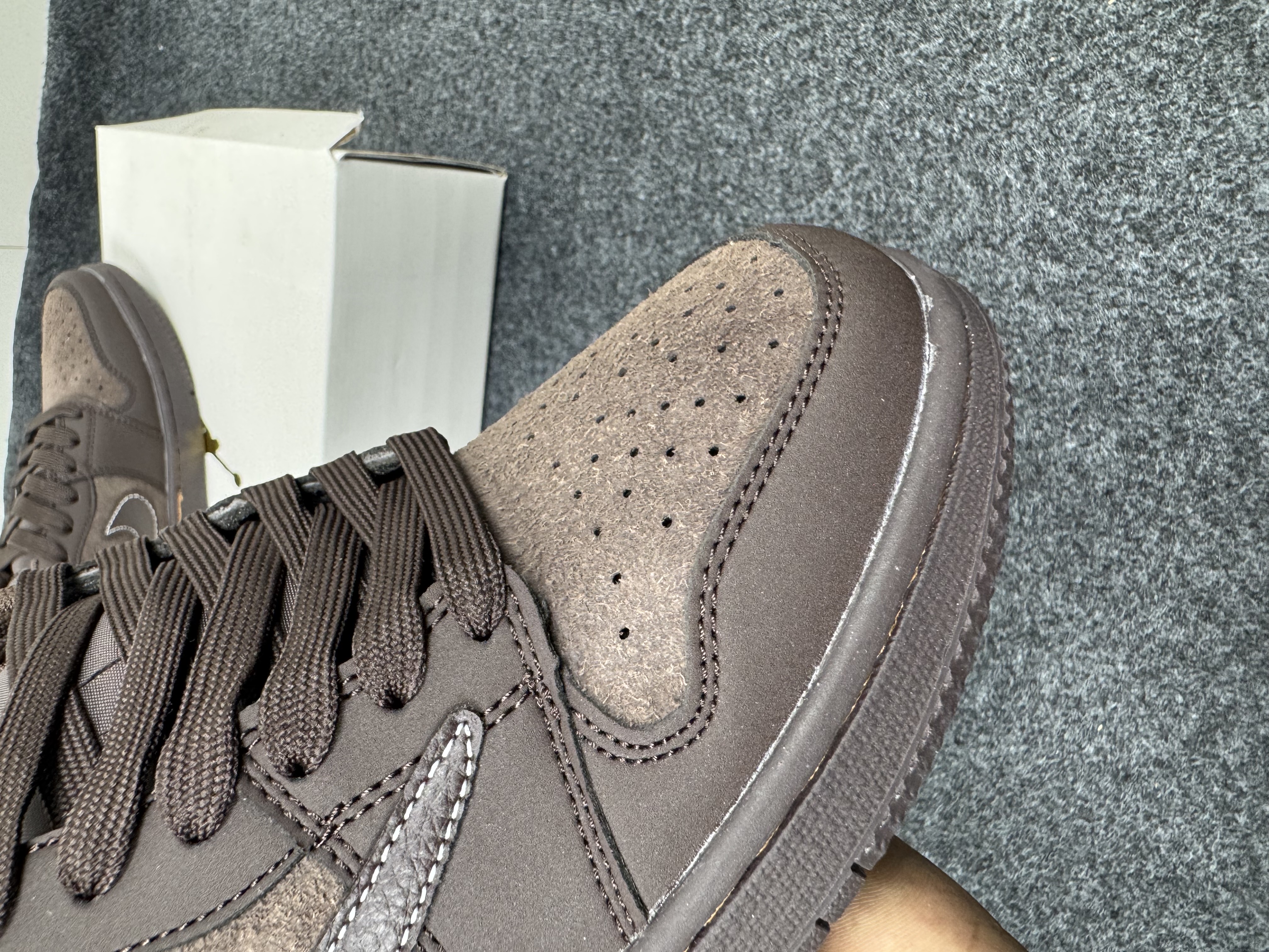Air Jordan 1 Low OG SP "Velvet Brown" (1:1) thumbnail 4
