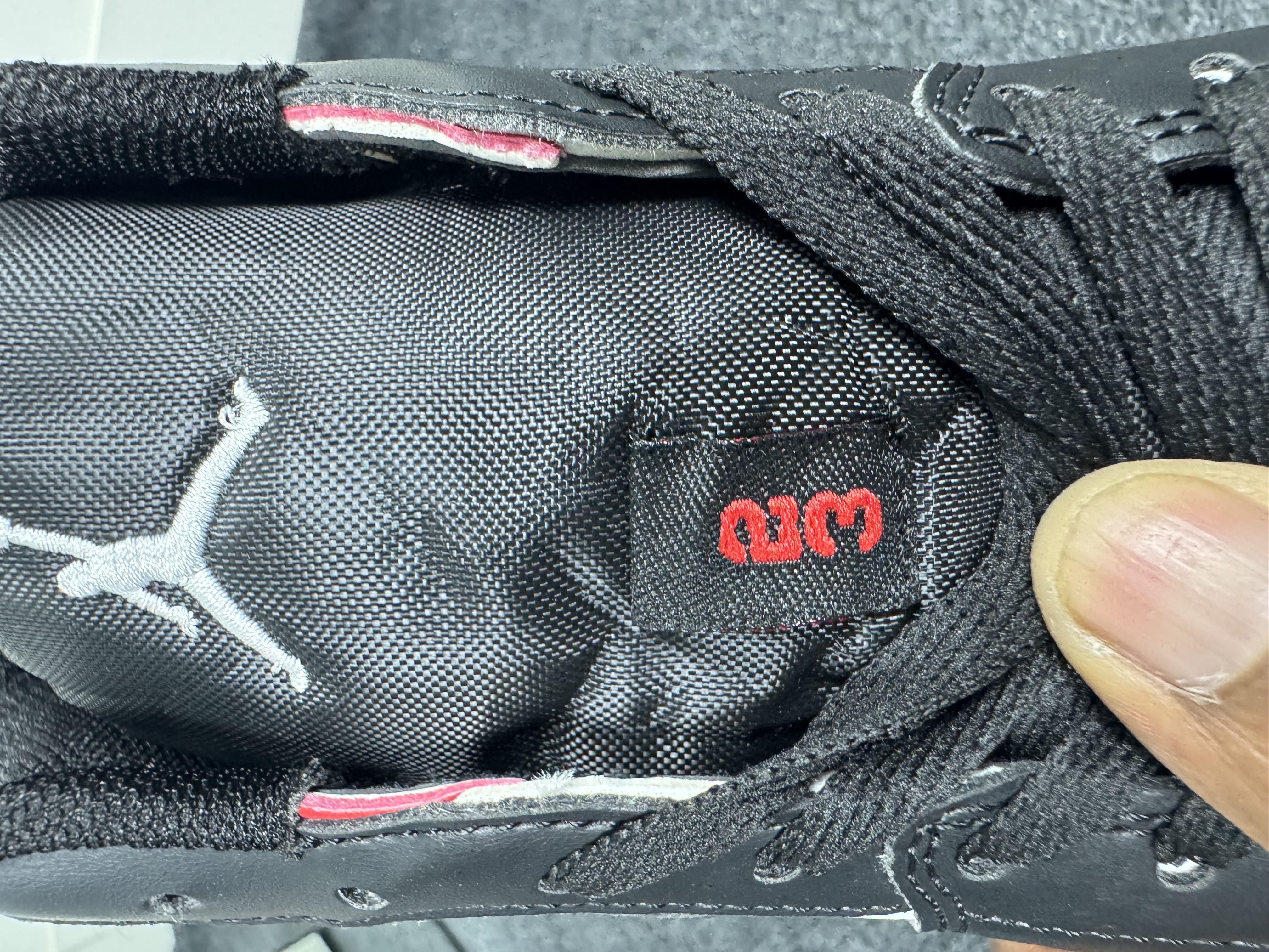 Air Jordan 1 Low: "Bred Toe" (1:1) thumbnail 8