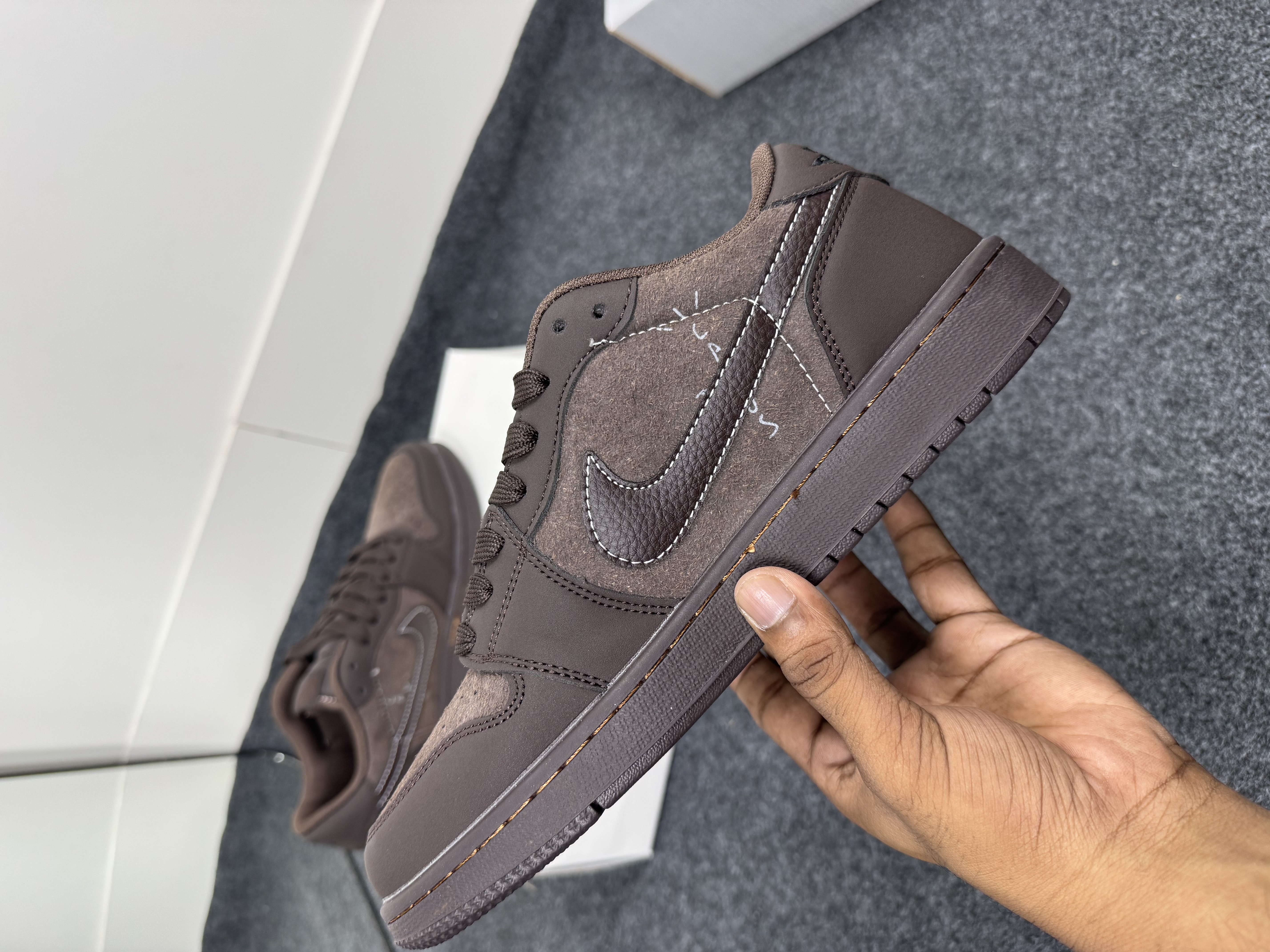 Air Jordan 1 Low OG SP "Velvet Brown" (1:1) thumbnail 10