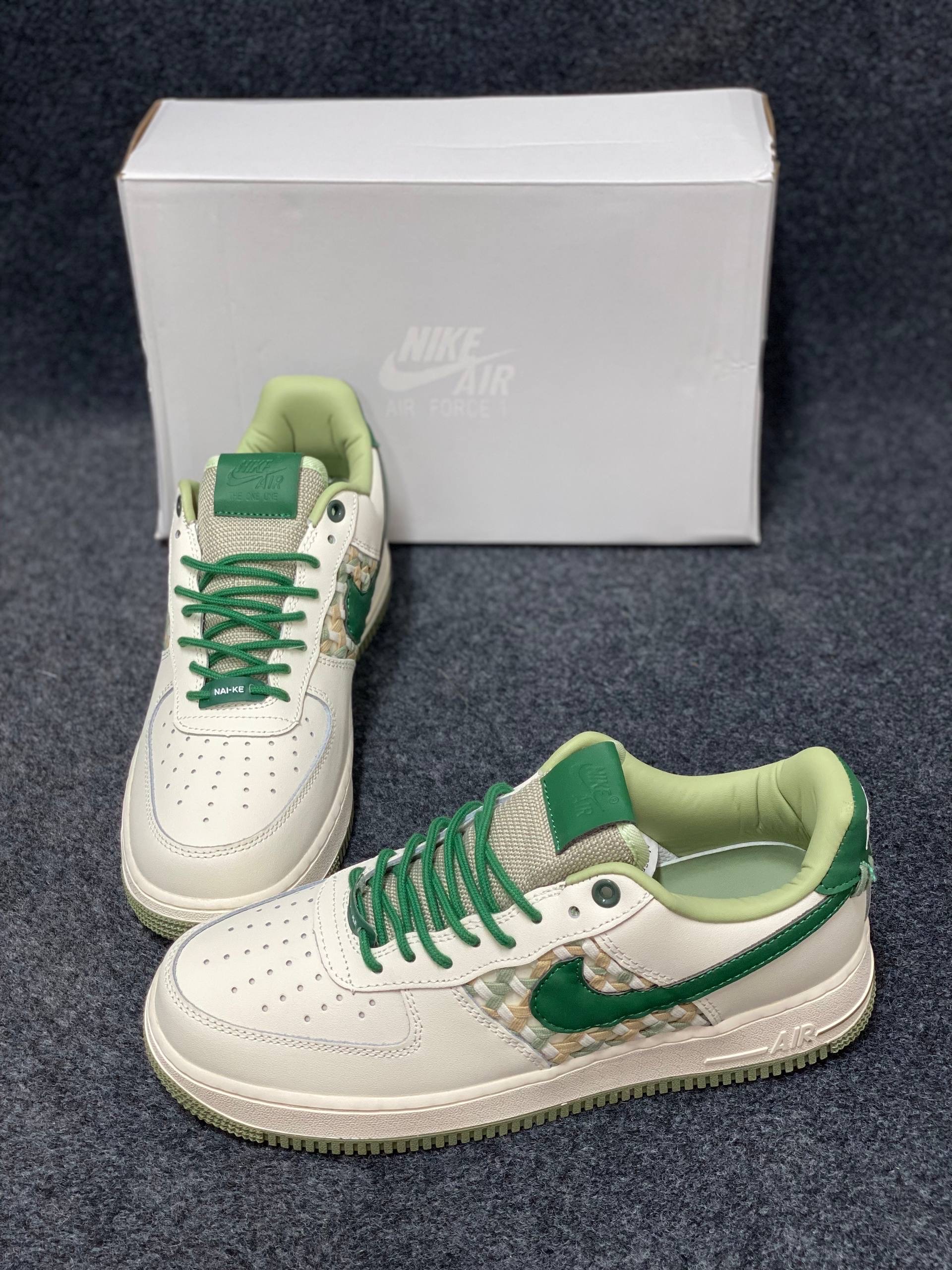 Air Force 1: 'NAI-KE' Bamboo Weave "gorge green" (1:1) thumbnail 3