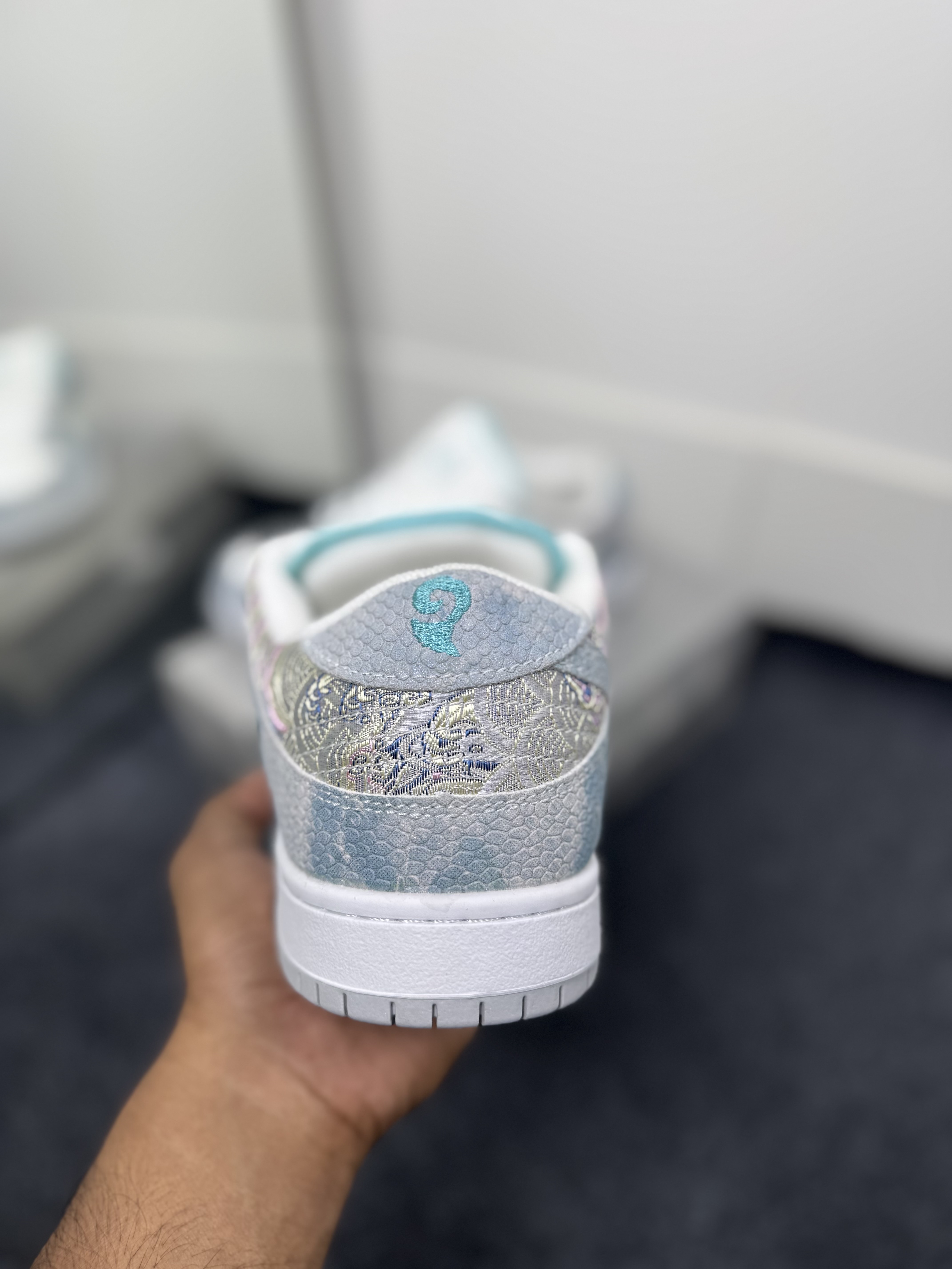 SB Dunk Low "Year of the Dragon" "Steam Puppet" thumbnail 5