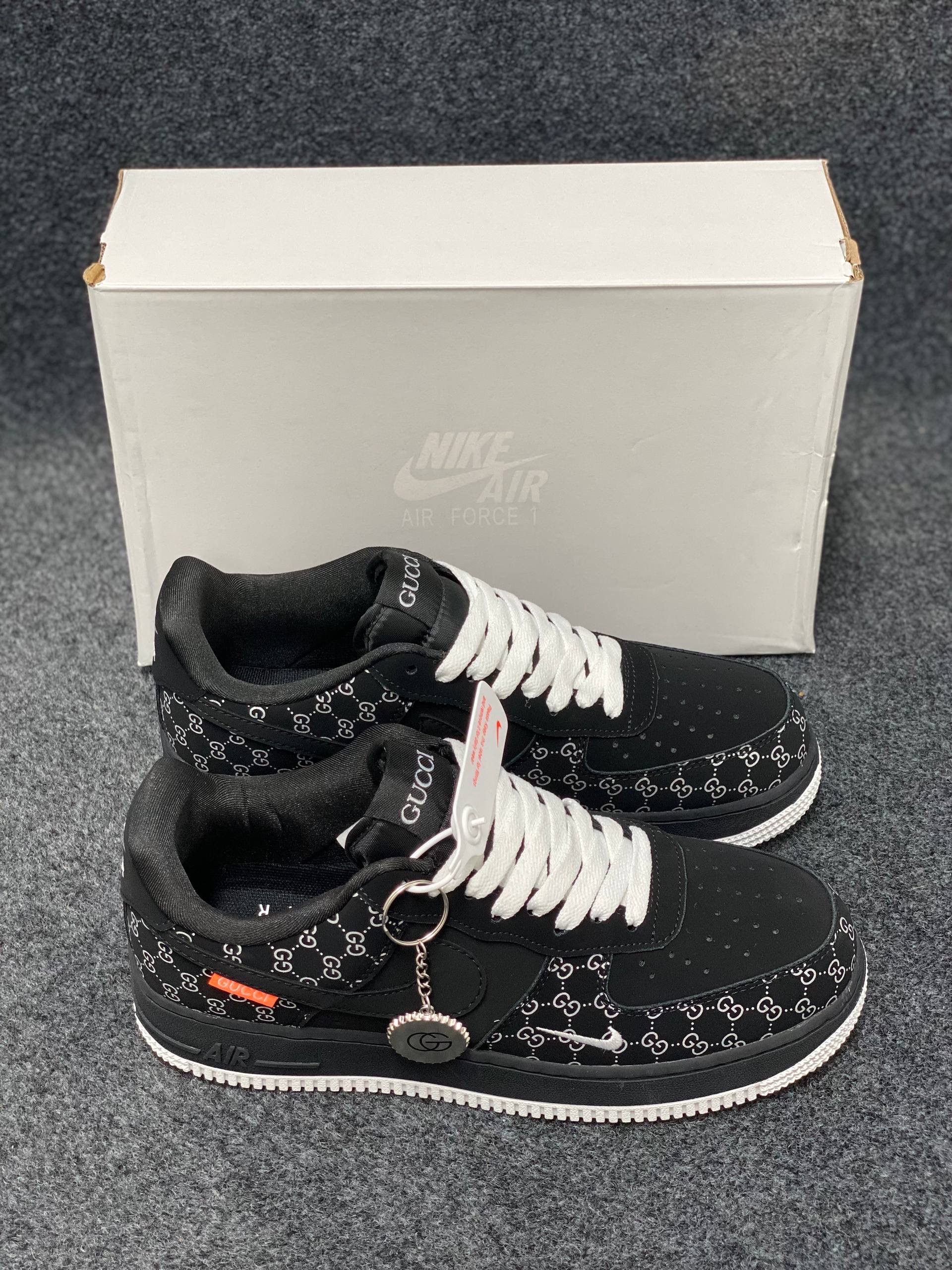Gucci x Nike Air Force 1 Low 'Black Monogram' (1:1) thumbnail 2