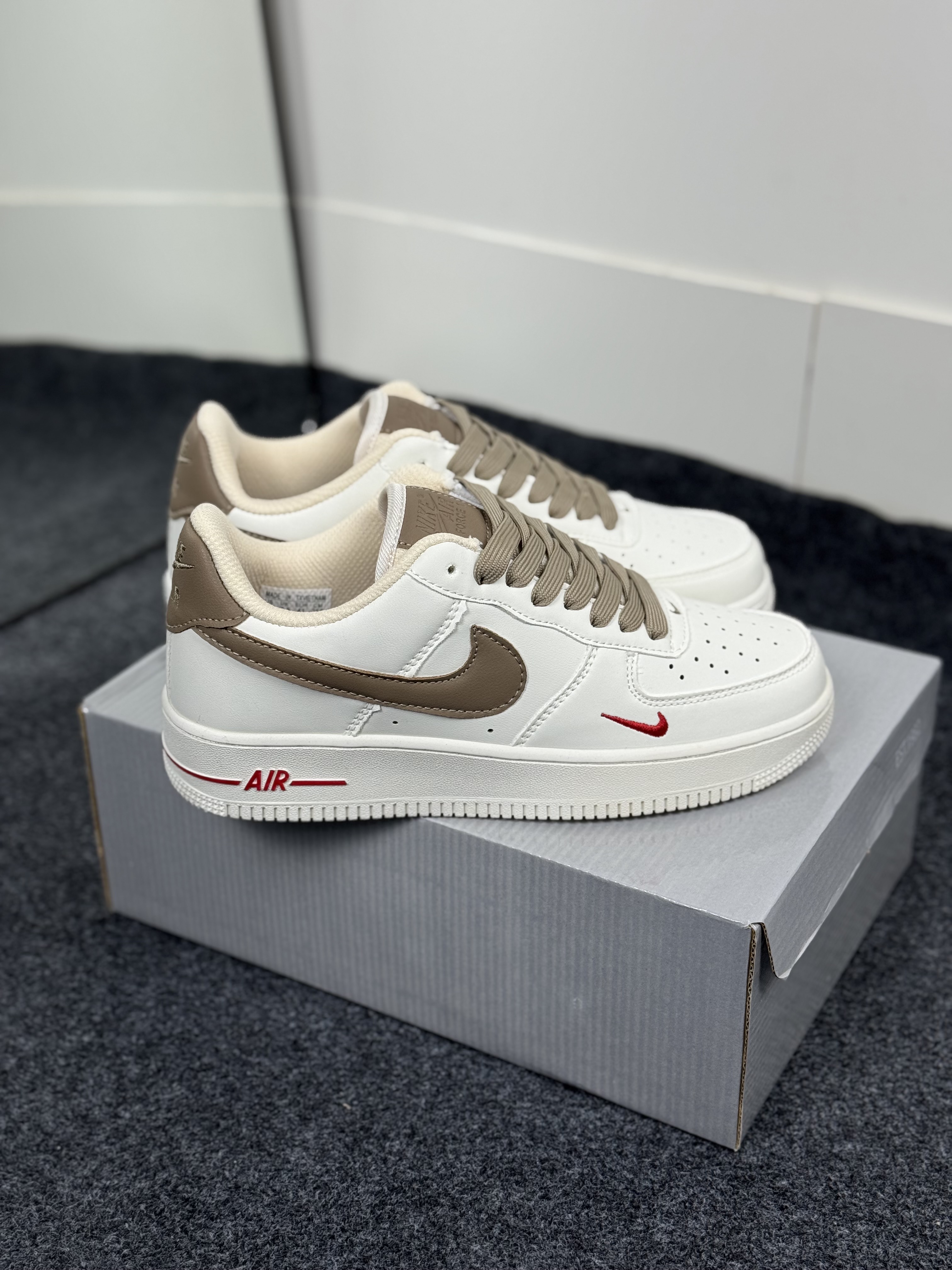 Nike Air Force 1 low: "Milk Coffee" (1:1) thumbnail 3