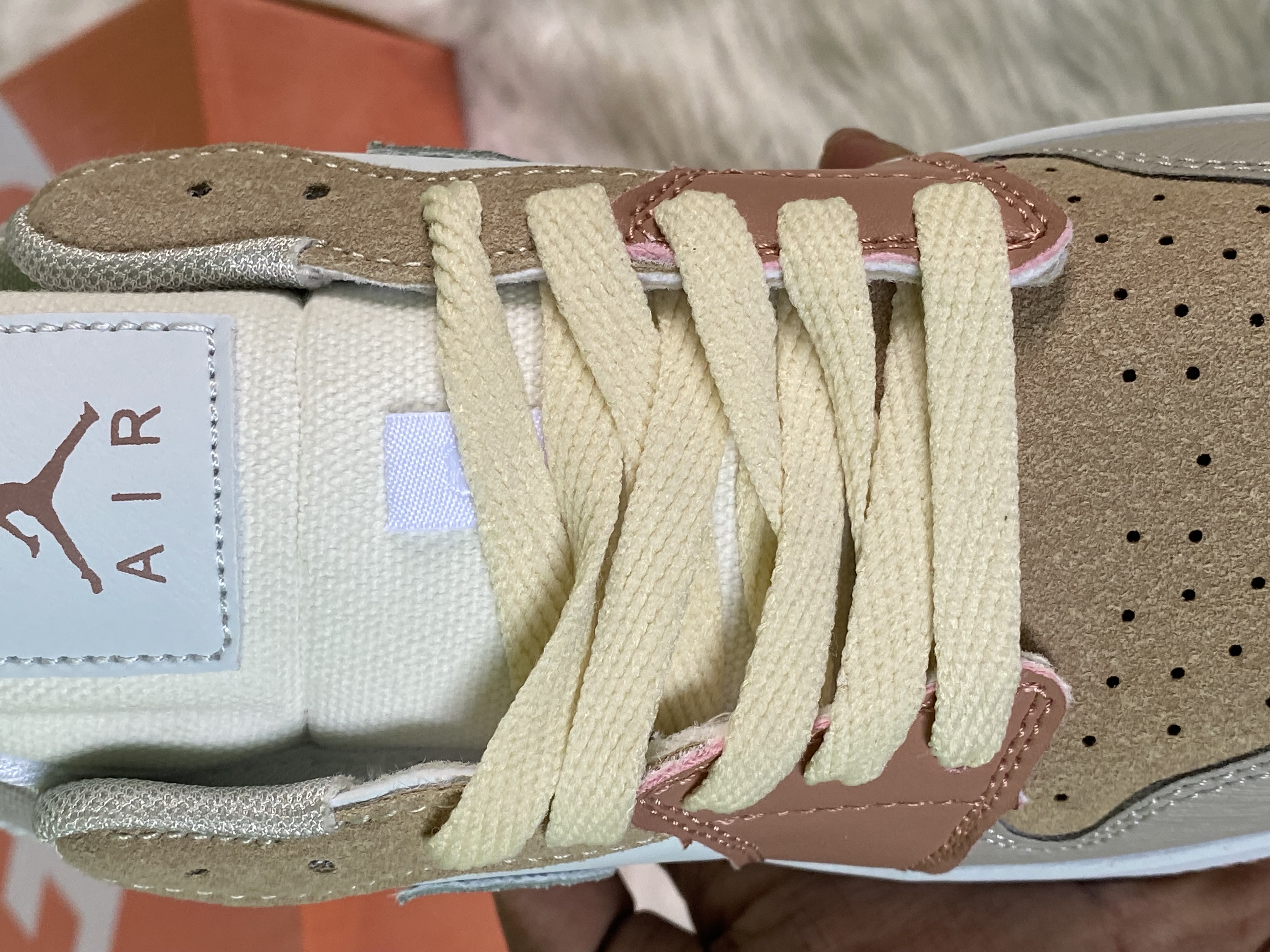 Jordan 1 Low: Milan | beige, coral, and white (OEM) thumbnail 7