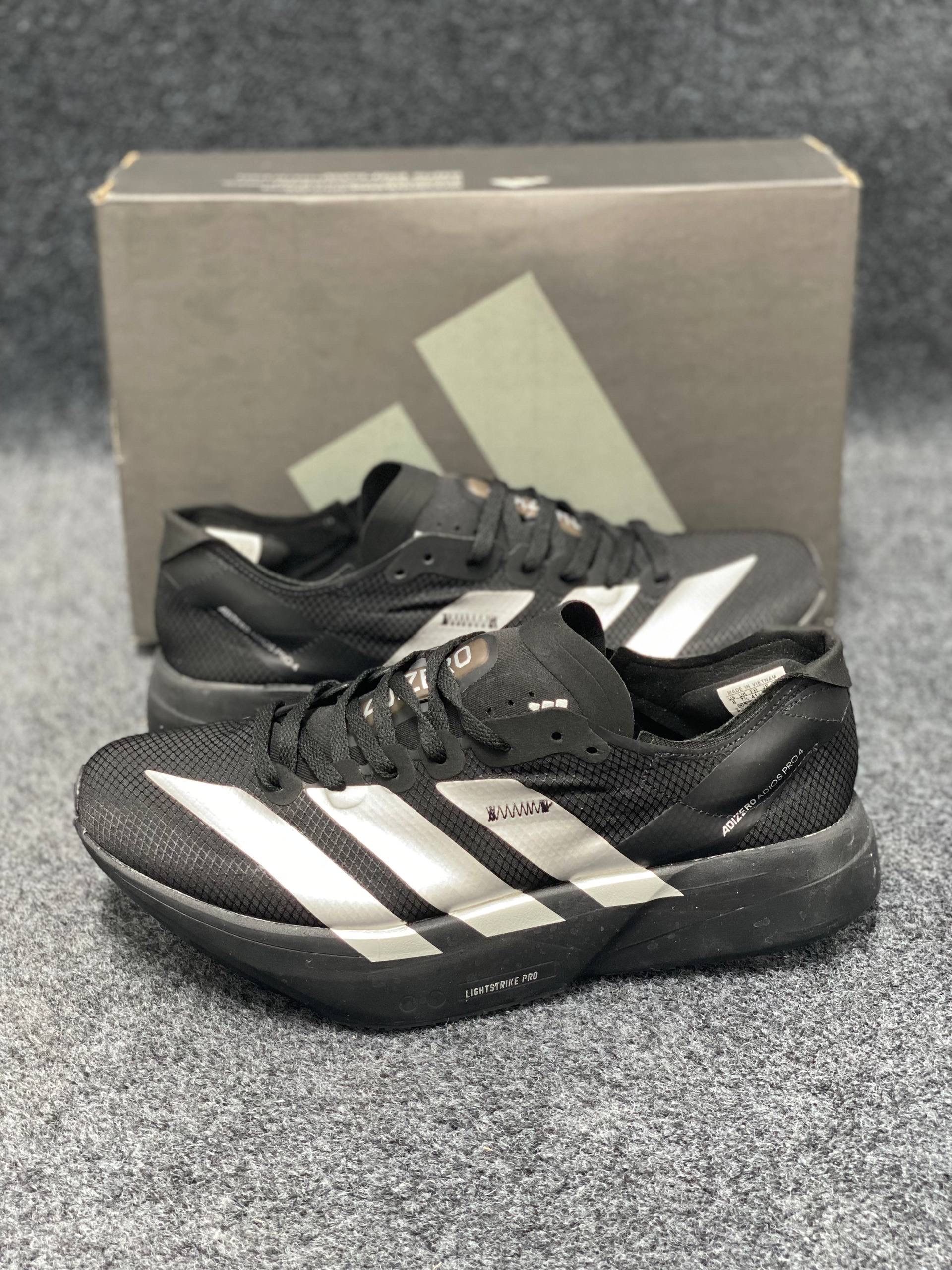 adidas Men's Adizero Adios Pro 4: "black and silver" (1:1) thumbnail 7