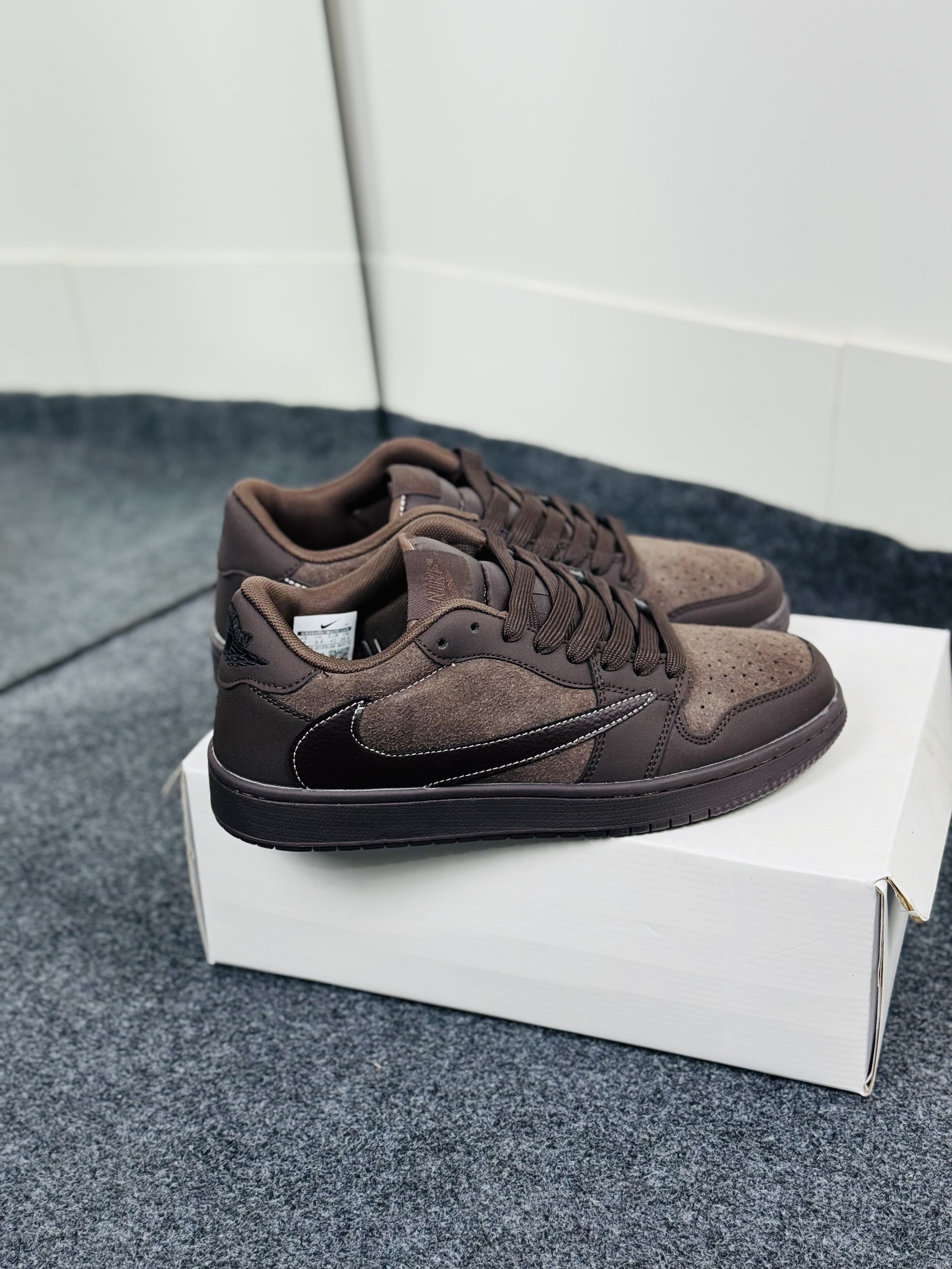 Air Jordan 1 Low OG SP "Velvet Brown" (1:1)