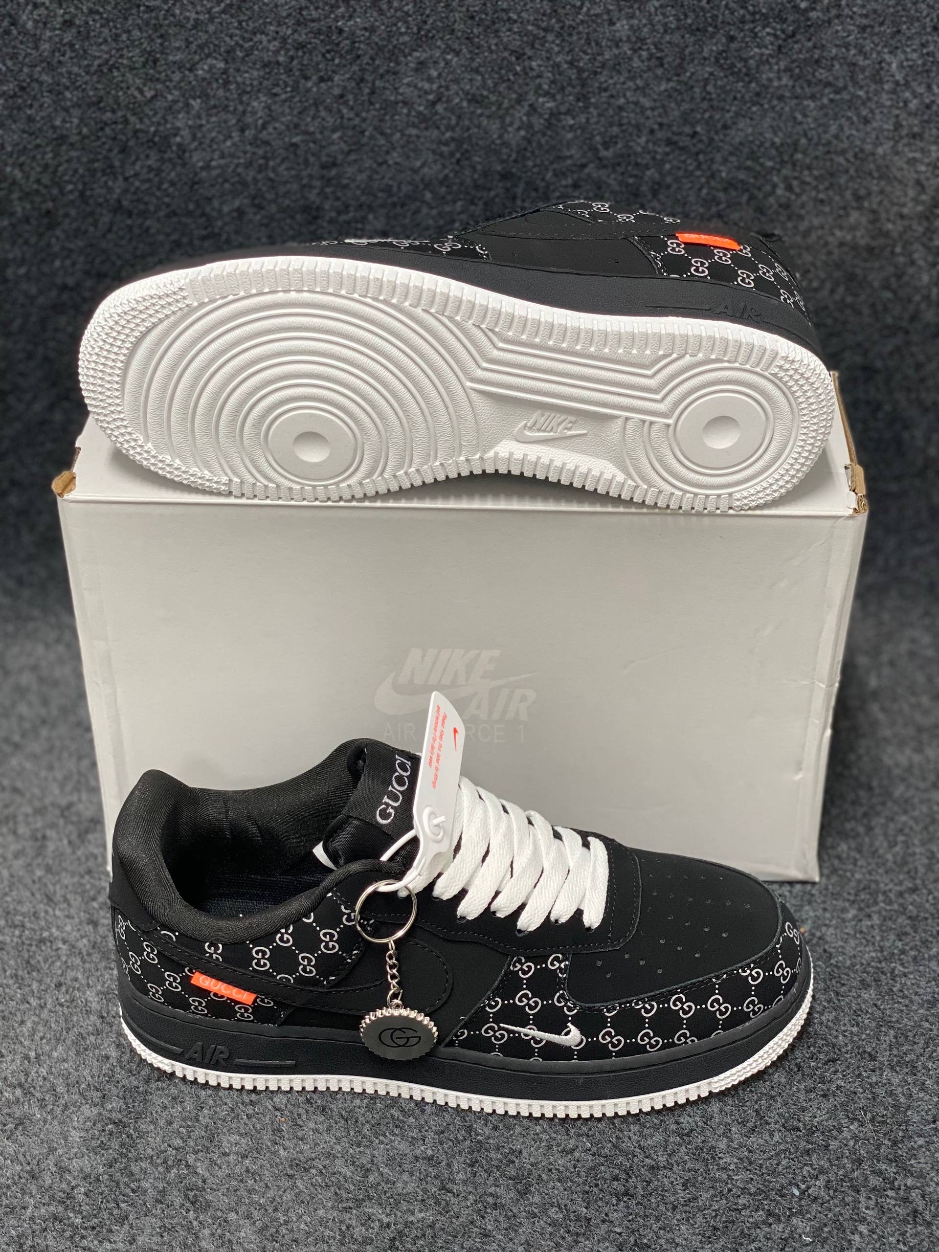 Gucci x Nike Air Force 1 Low 'Black Monogram' (1:1) thumbnail 6