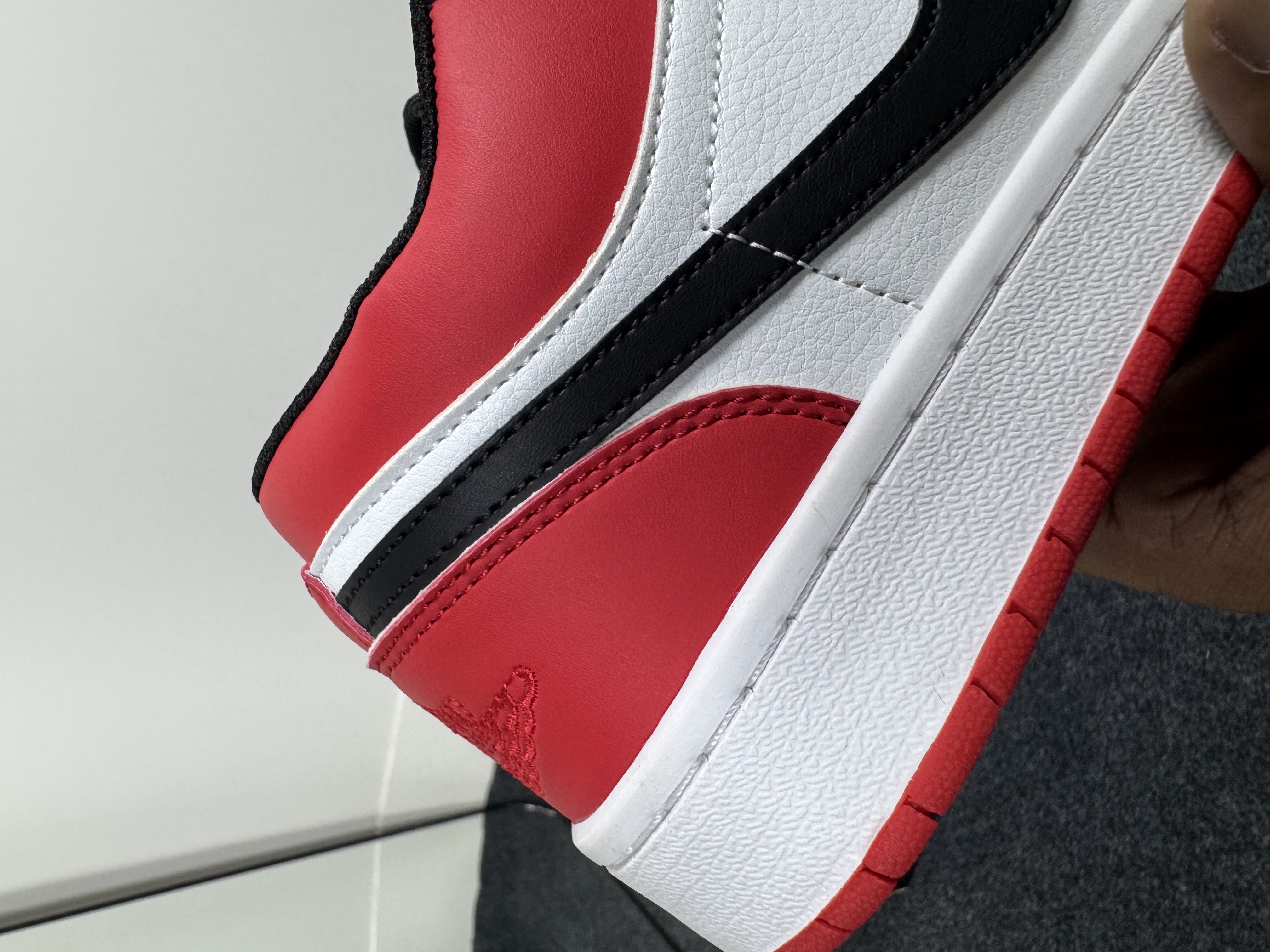 Air Jordan 1 Low: "Bred Toe" (1:1) thumbnail 6