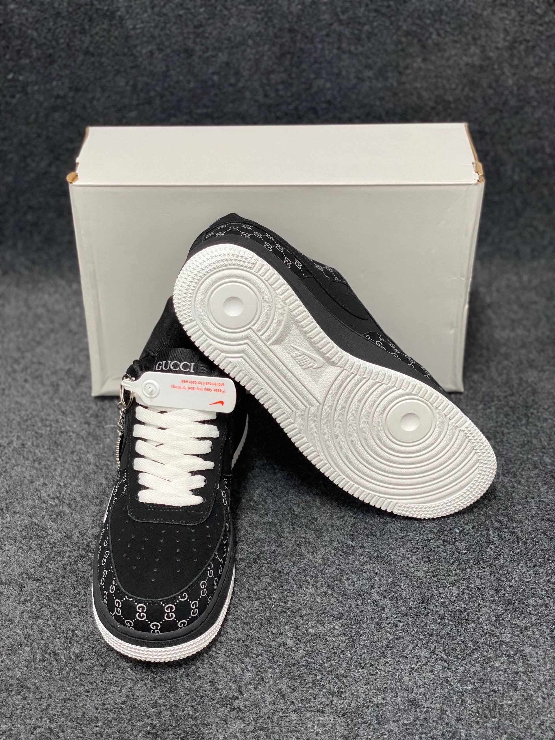 Gucci x Nike Air Force 1 Low 'Black Monogram' (1:1) thumbnail 8