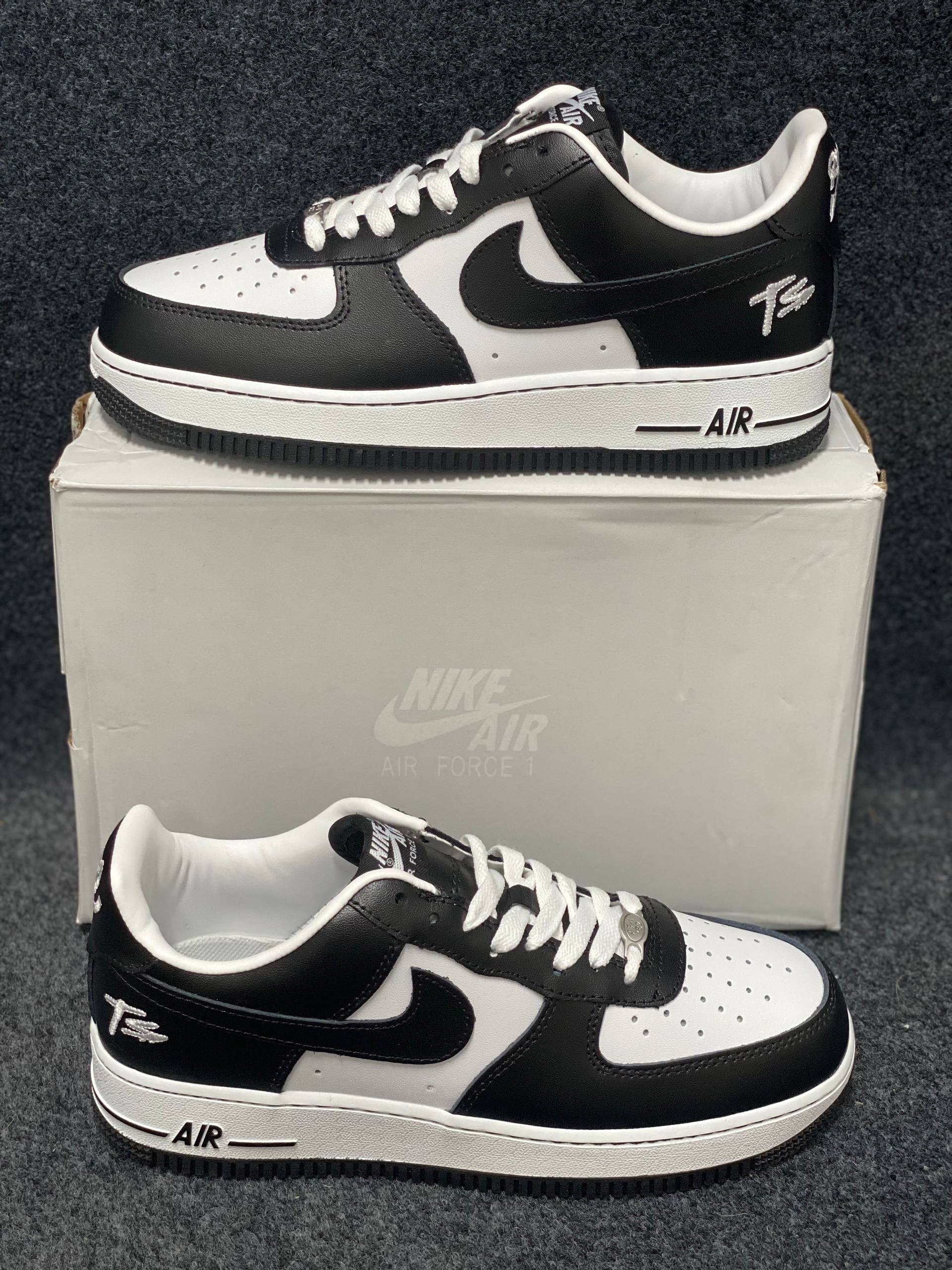 Air Force 1 Low x Terror Squad: "Blackout" thumbnail 7