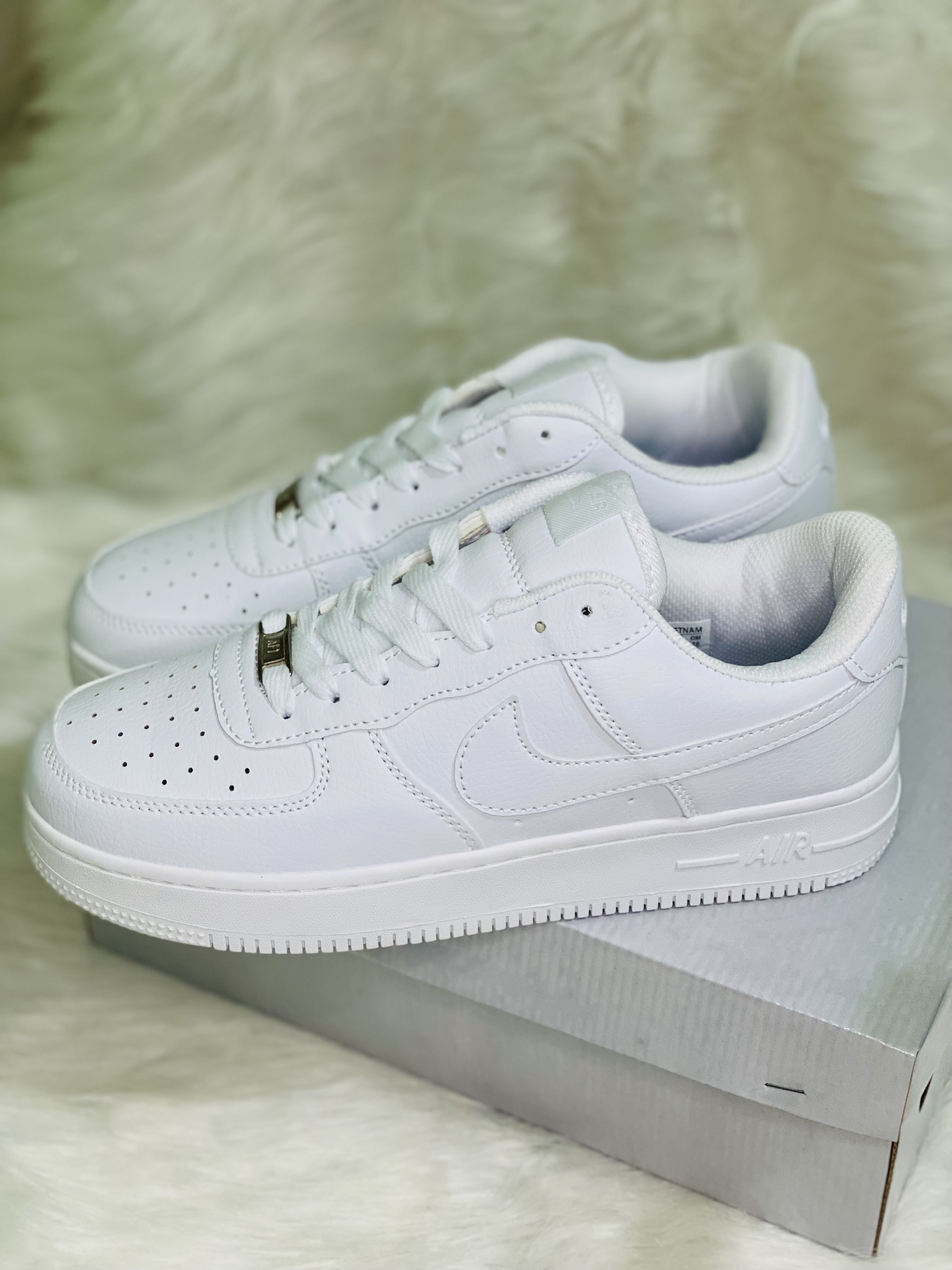 AF1 Triple White (OEM)