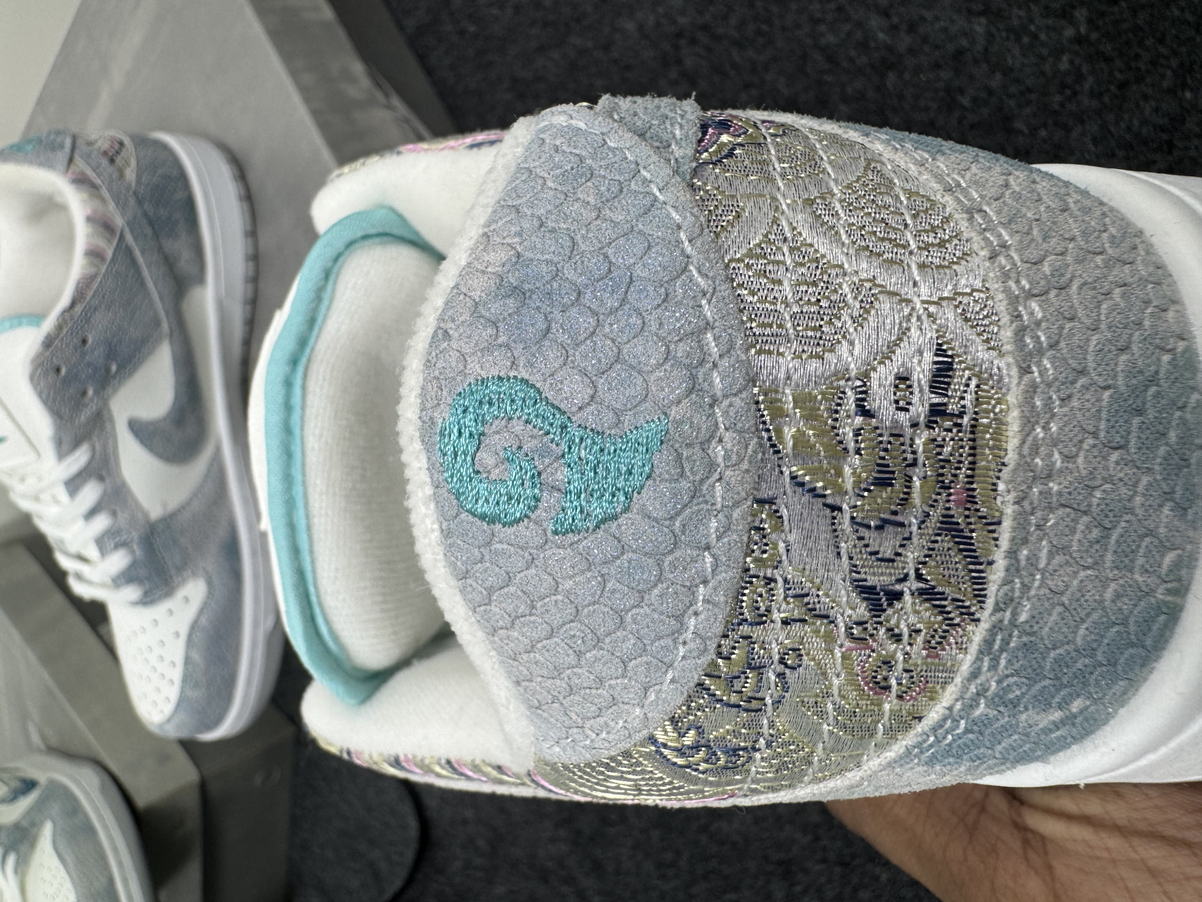 SB Dunk Low "Year of the Dragon" "Steam Puppet" thumbnail 8