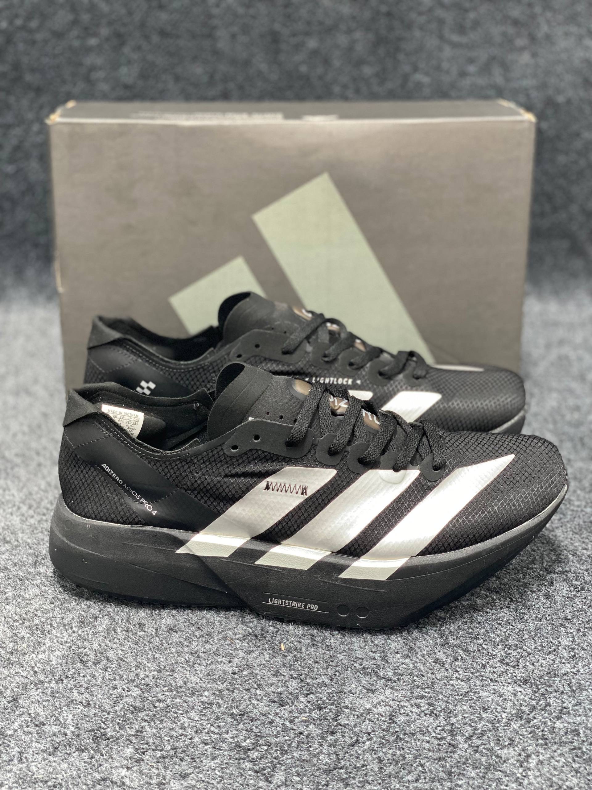 adidas Men's Adizero Adios Pro 4: "black and silver" (1:1) thumbnail 8