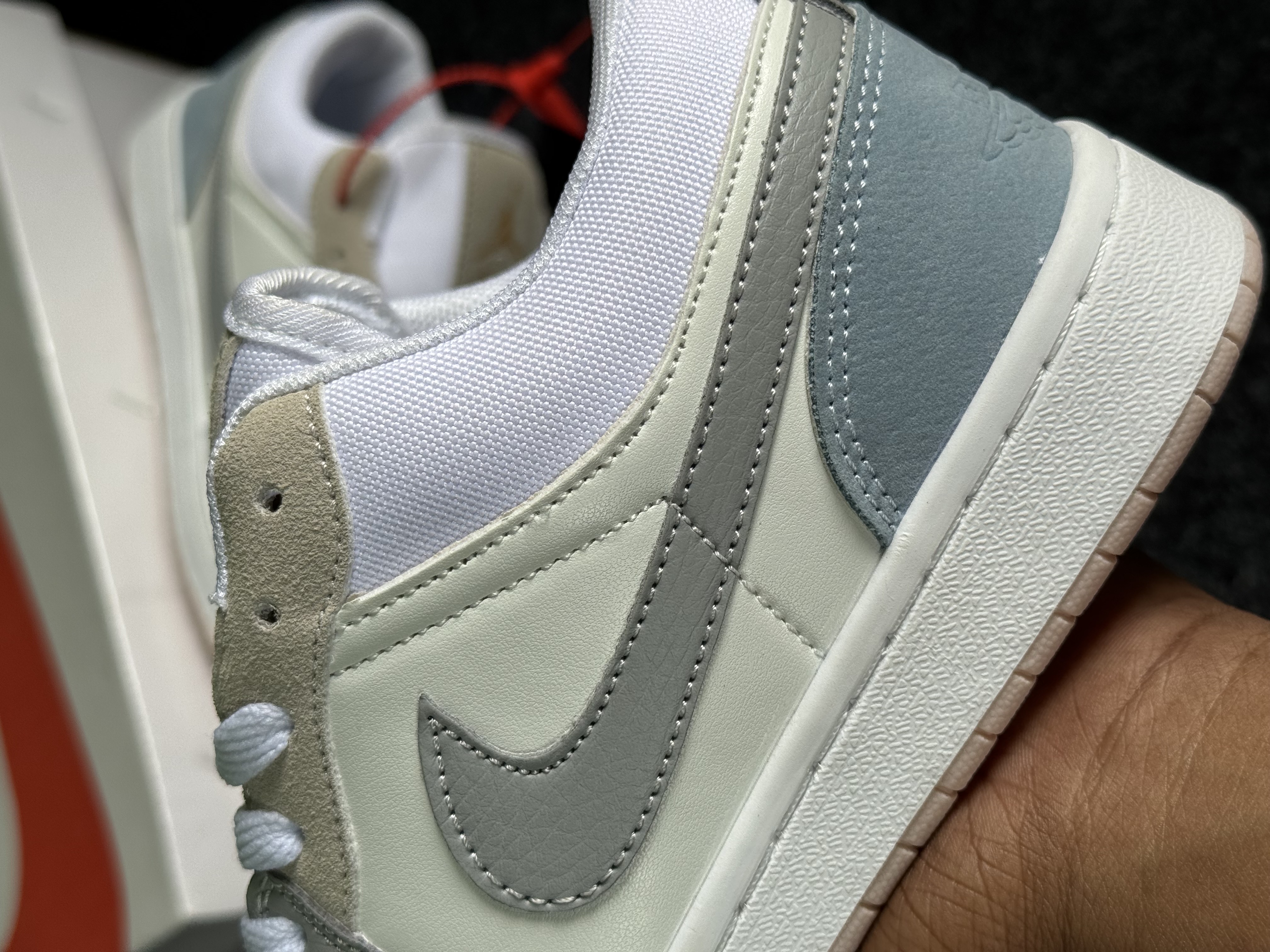 Jordan 1 Low: "paris" Mix of White thumbnail 7