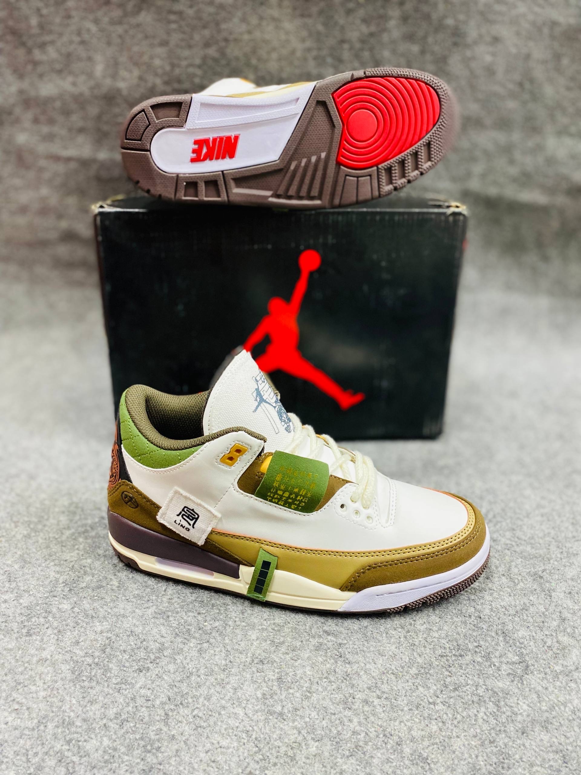 Union LA x Nike Air Jordan 3 Retro in the 'White/Olive' thumbnail 8