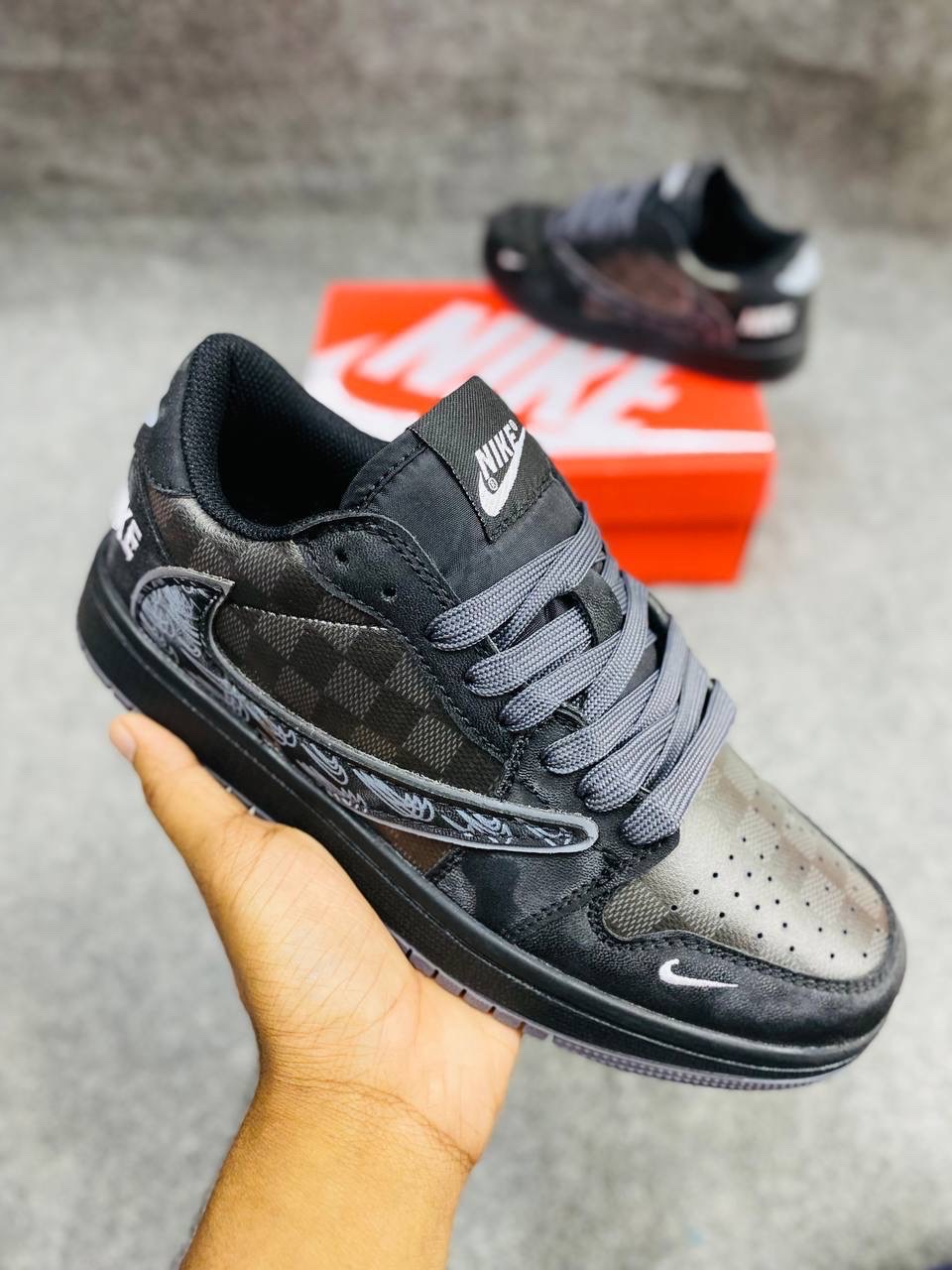 Nike Air Jordan 1 Low Travis Scott "Black Phantom" (1:1) thumbnail 3