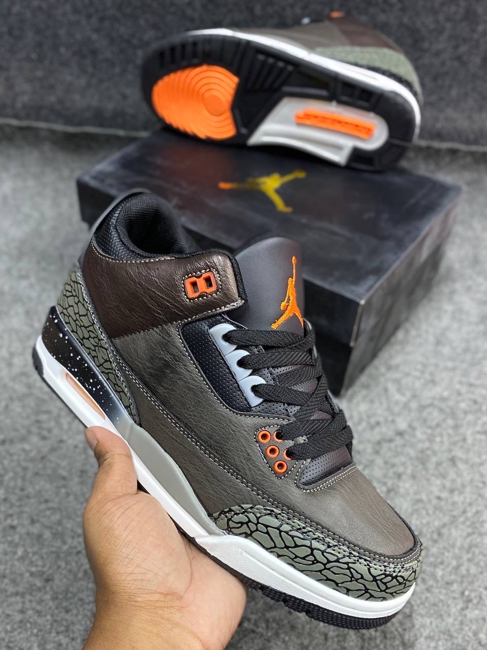 Nike Air Jordan 3 Retro "Fear Pack" thumbnail 2