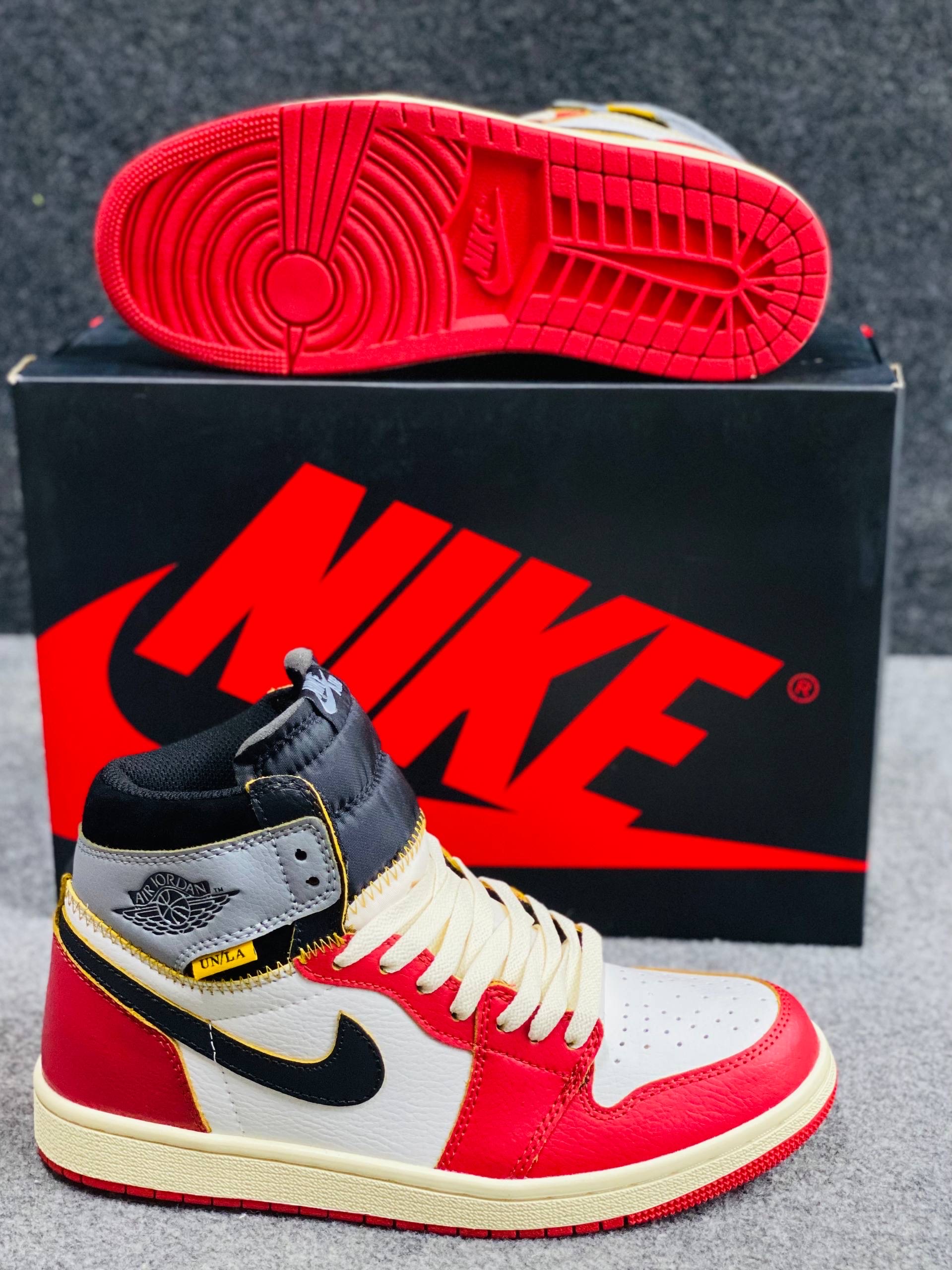 Union LA x Air Jordan 1 High OG "Chicago/Shadow" (1:1) thumbnail 6