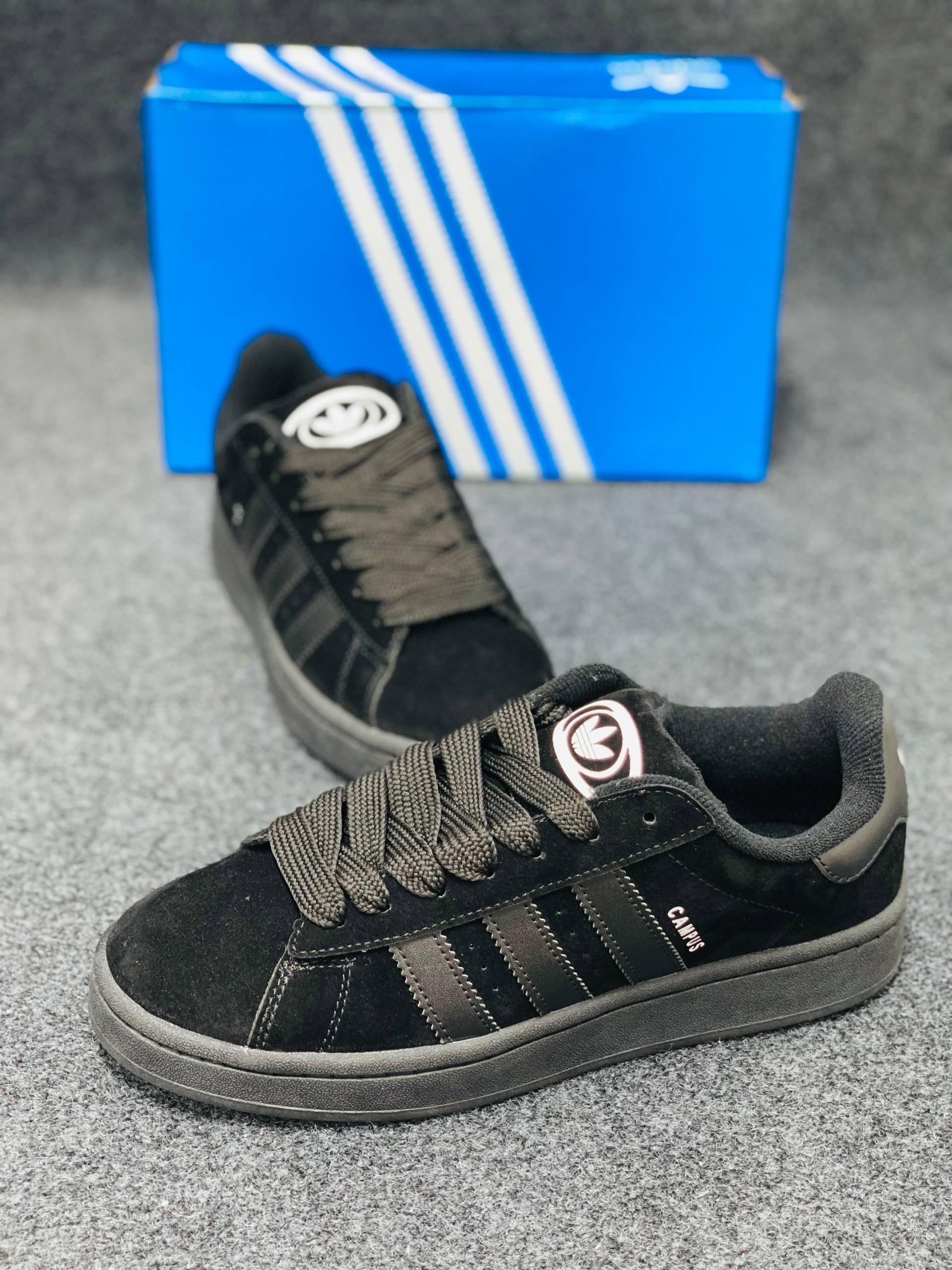 Campus 00s :"Core Black" (1:1) thumbnail 6