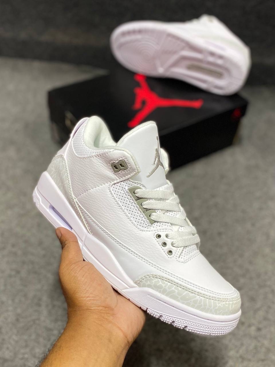 Nike Air Jordan 3 Retro "Pure Money" thumbnail 2