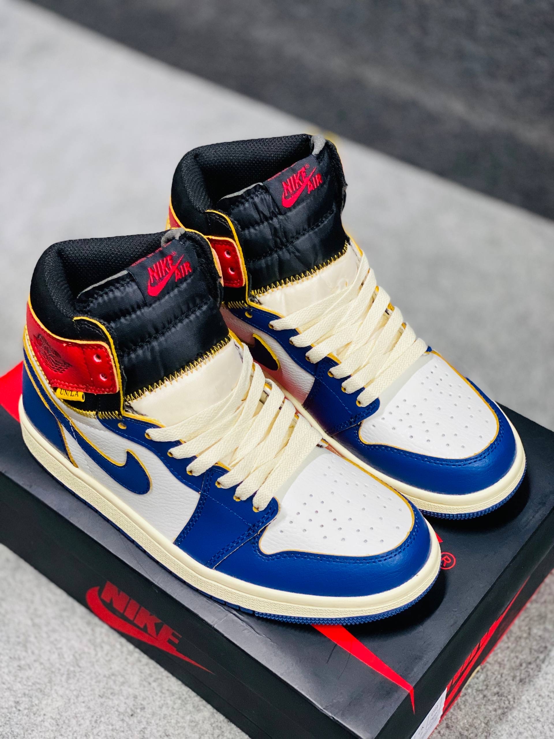 Jordan 1 Retro High Union Los Angeles "Storm Blue" (1:1) thumbnail 2