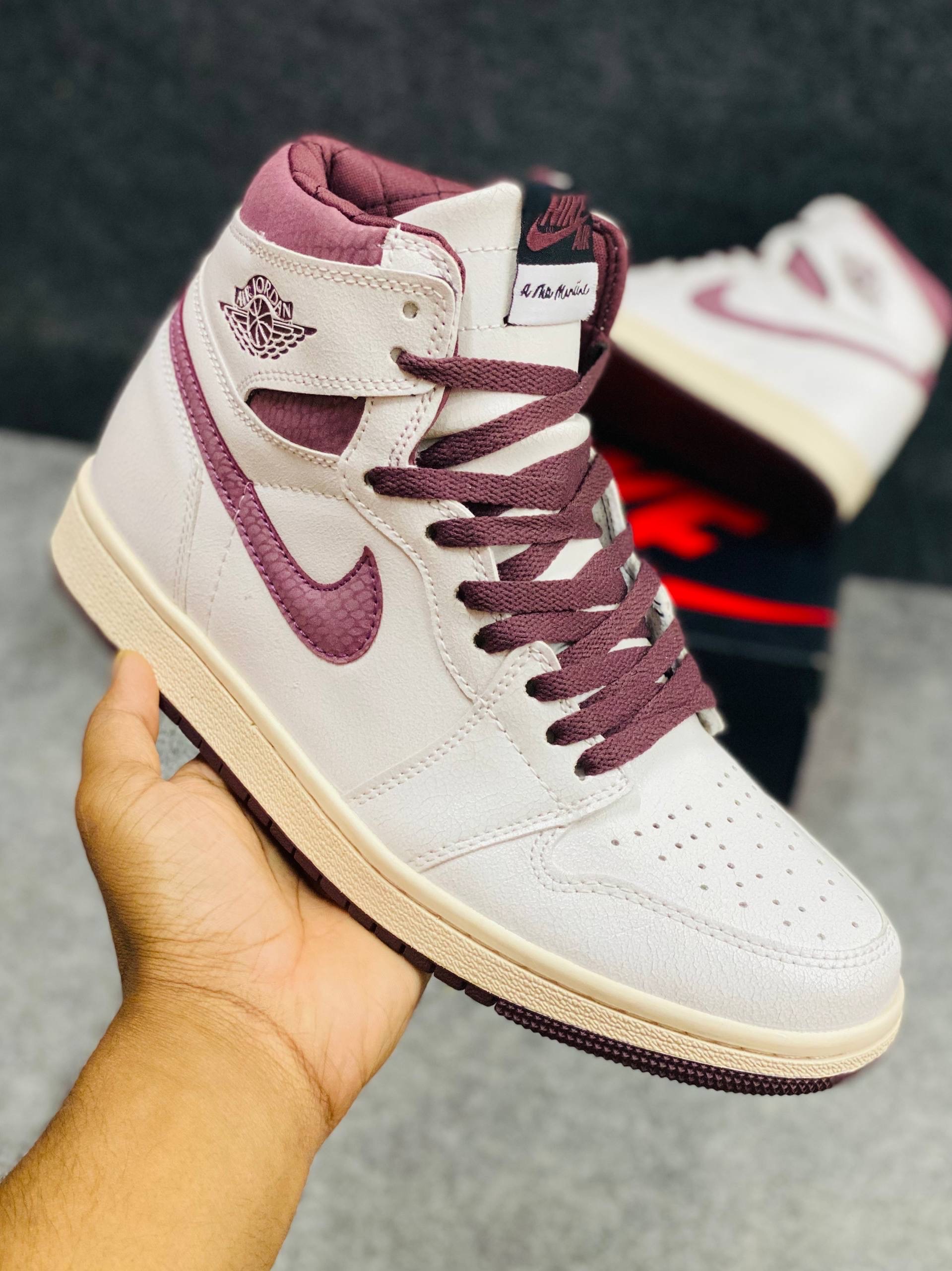 Air Jordan 1 Retro High OG A Ma Maniére (1:1) thumbnail 4