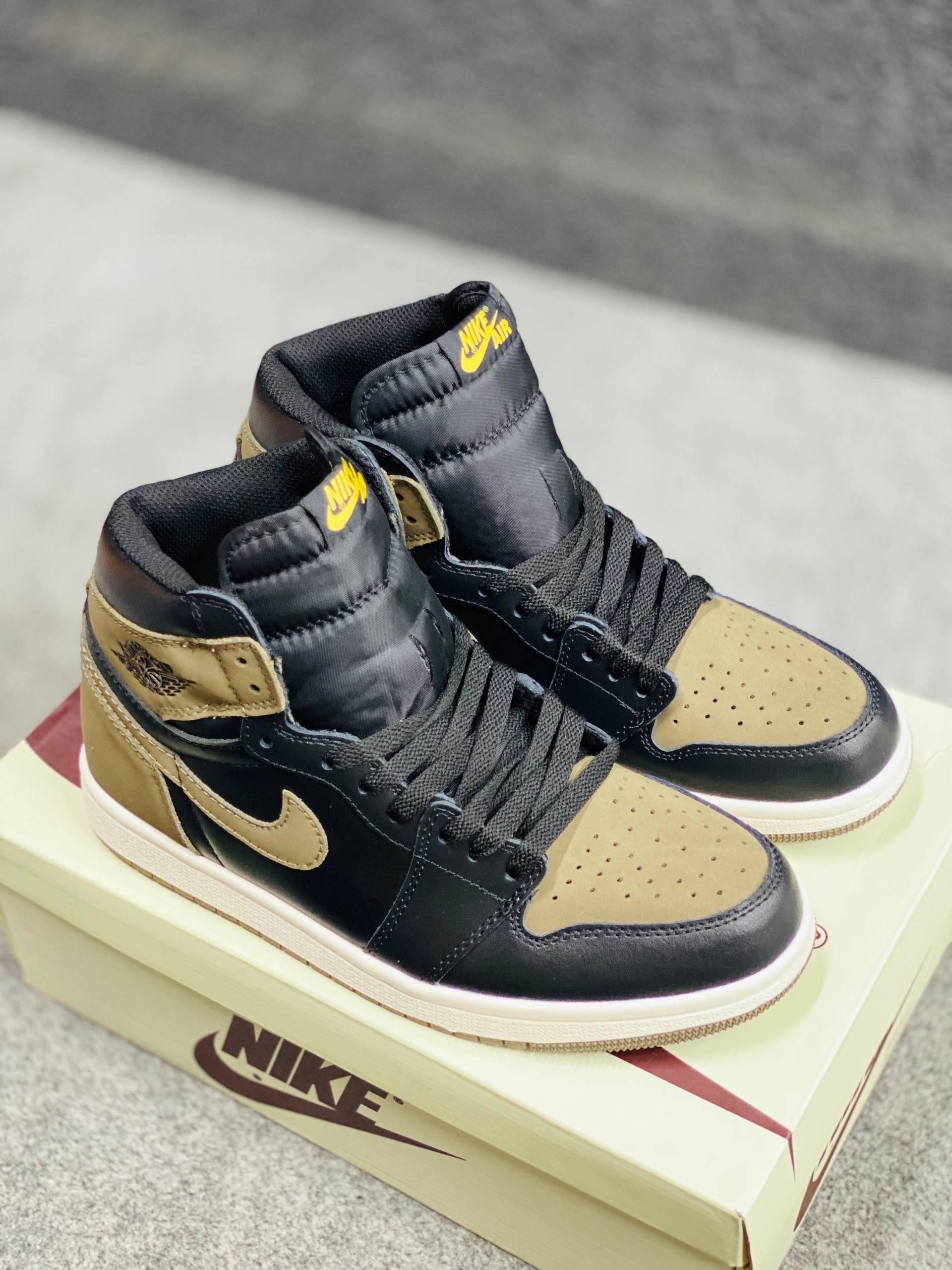 Air Jordan 1 Retro High OG "Palomino" (1:1)