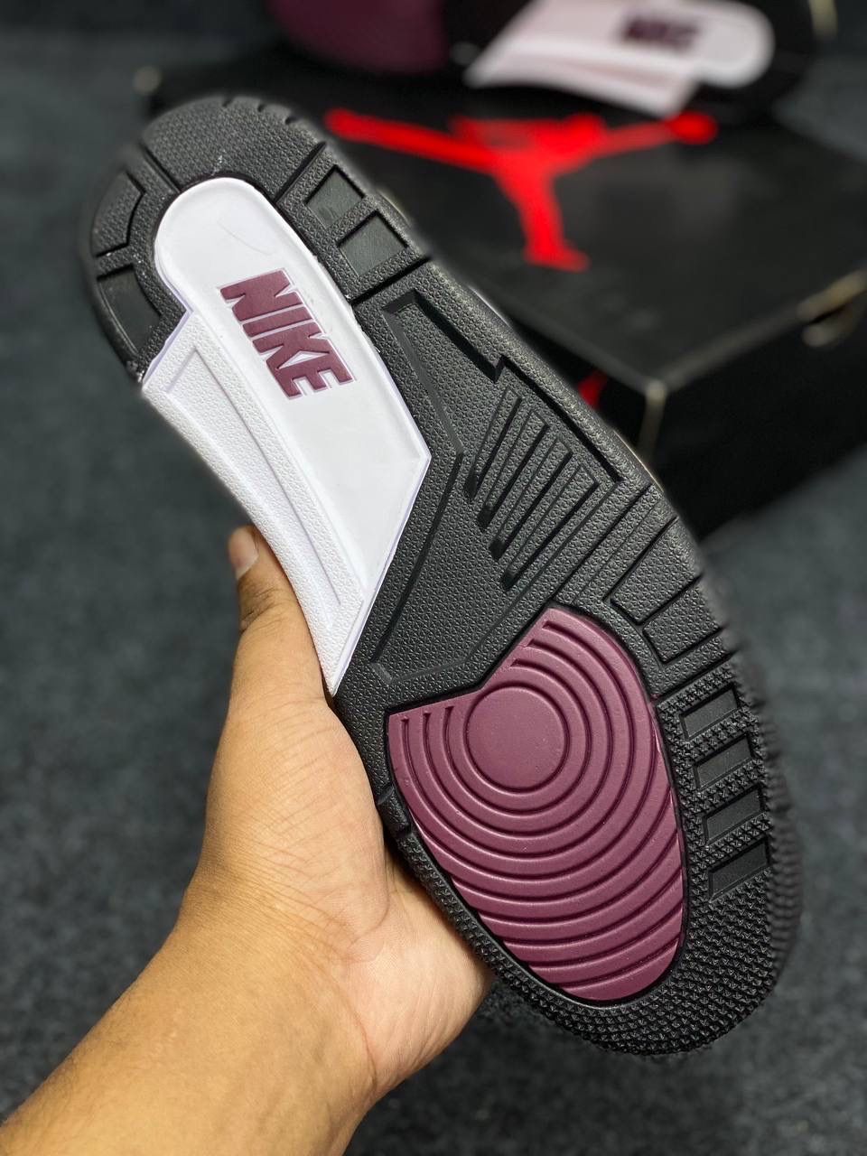 Nike Air Jordan 3 Retro "A Ma Maniére" thumbnail 4