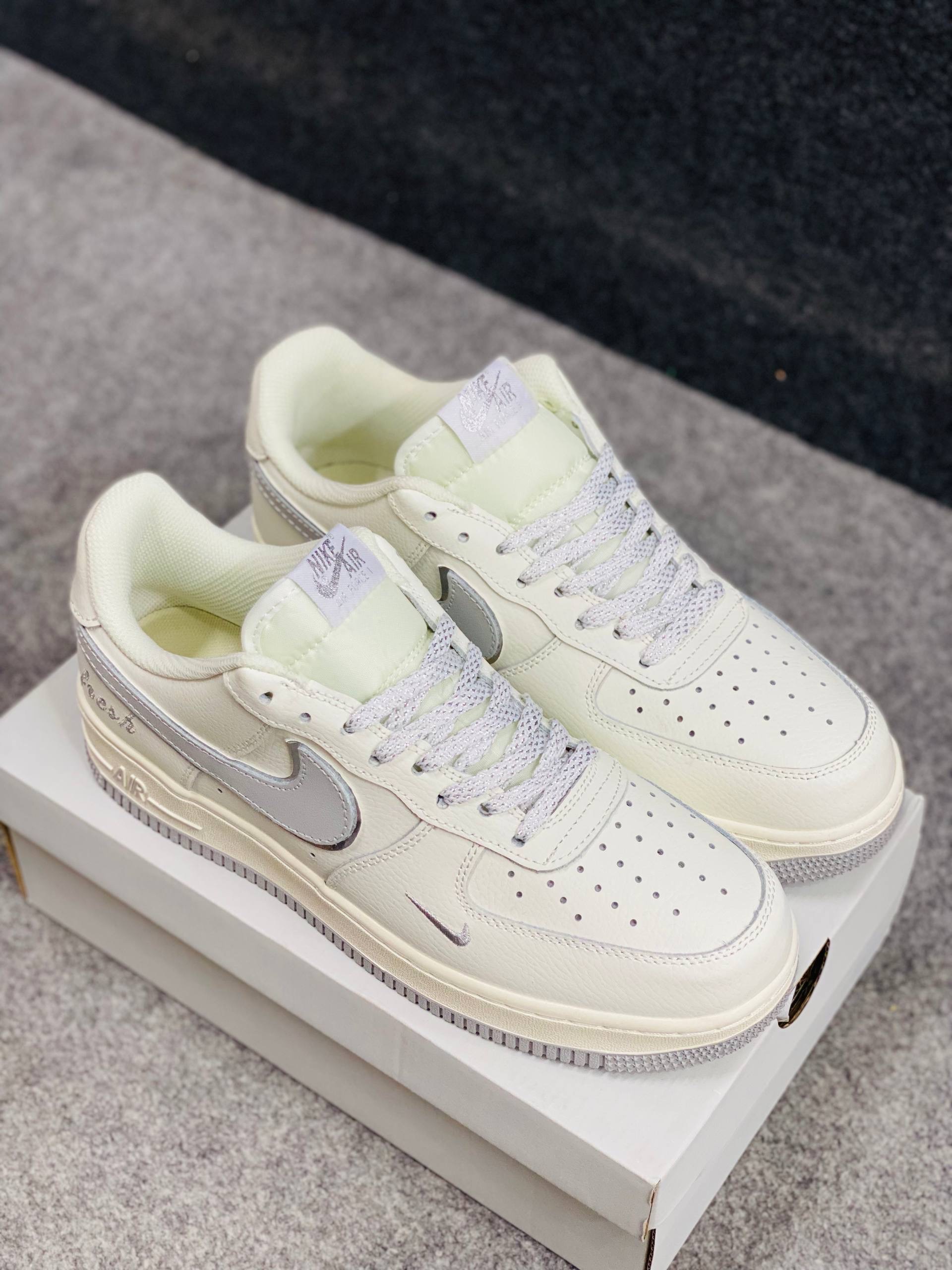 AF-1 "07" (1:1) thumbnail 2