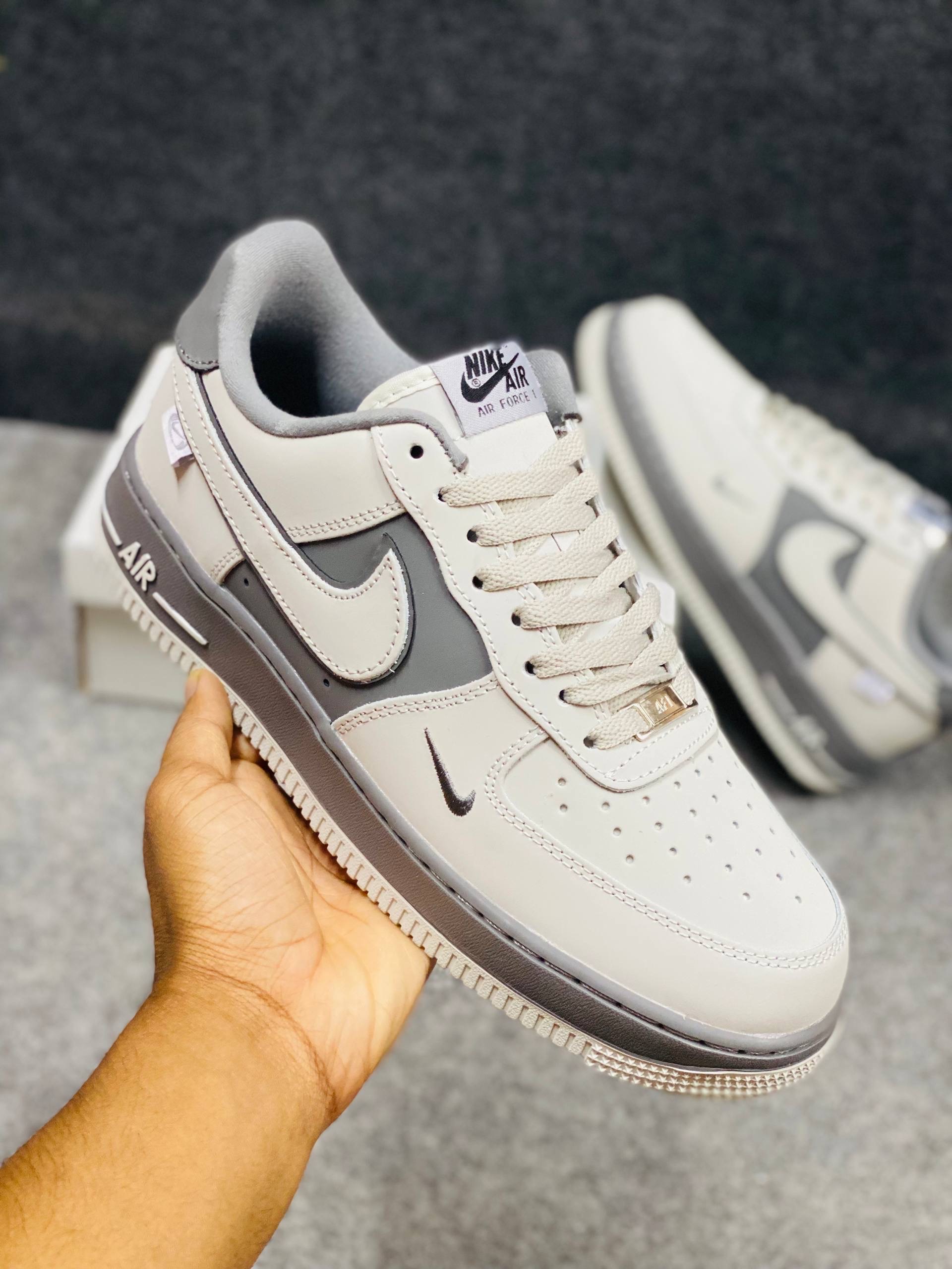 AF-1 "gray and white" (1:1) thumbnail 8