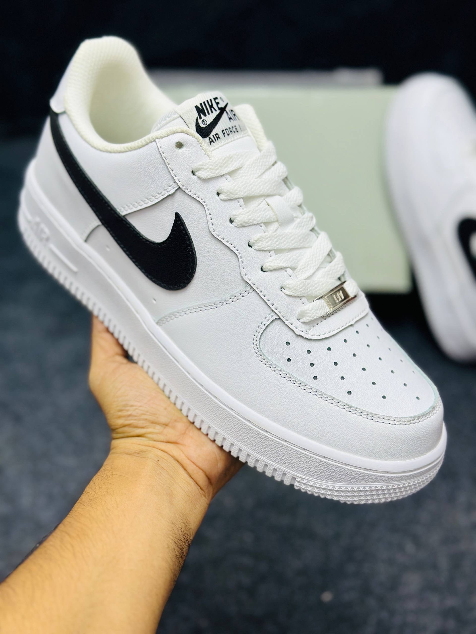 Air Force 1' 07 Low-Top: White&Black (1:1) thumbnail 2