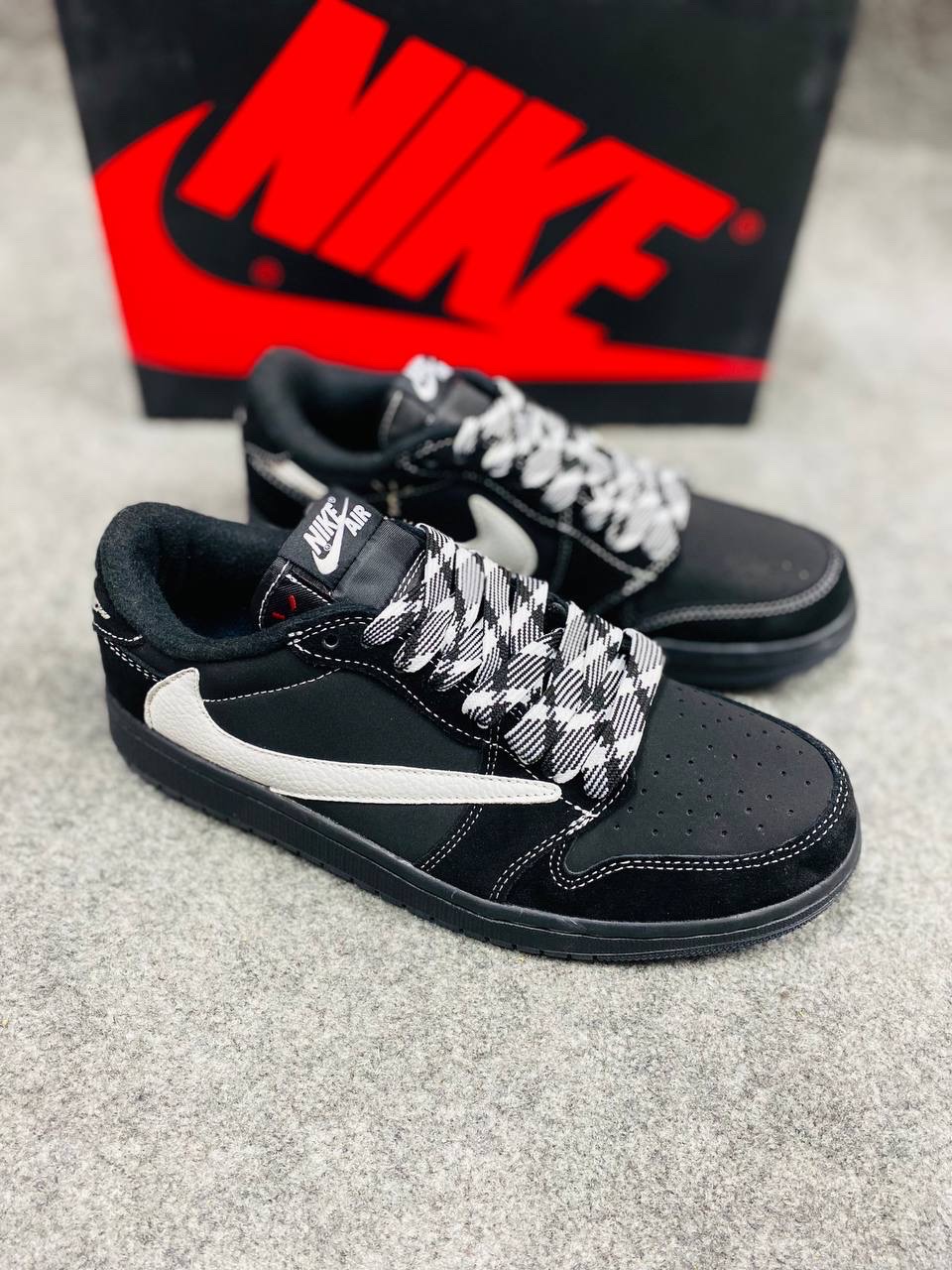 Travis Scott x Nike Air Jordan 1 Low OG SP "Black Phantom" (1:1)