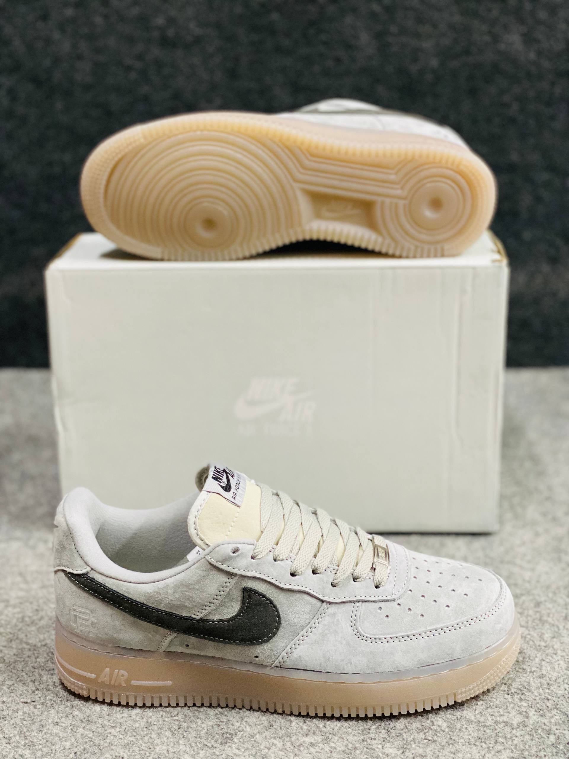 AF-1 X Reigning Champ 'Light Grey' (1:1) thumbnail 8