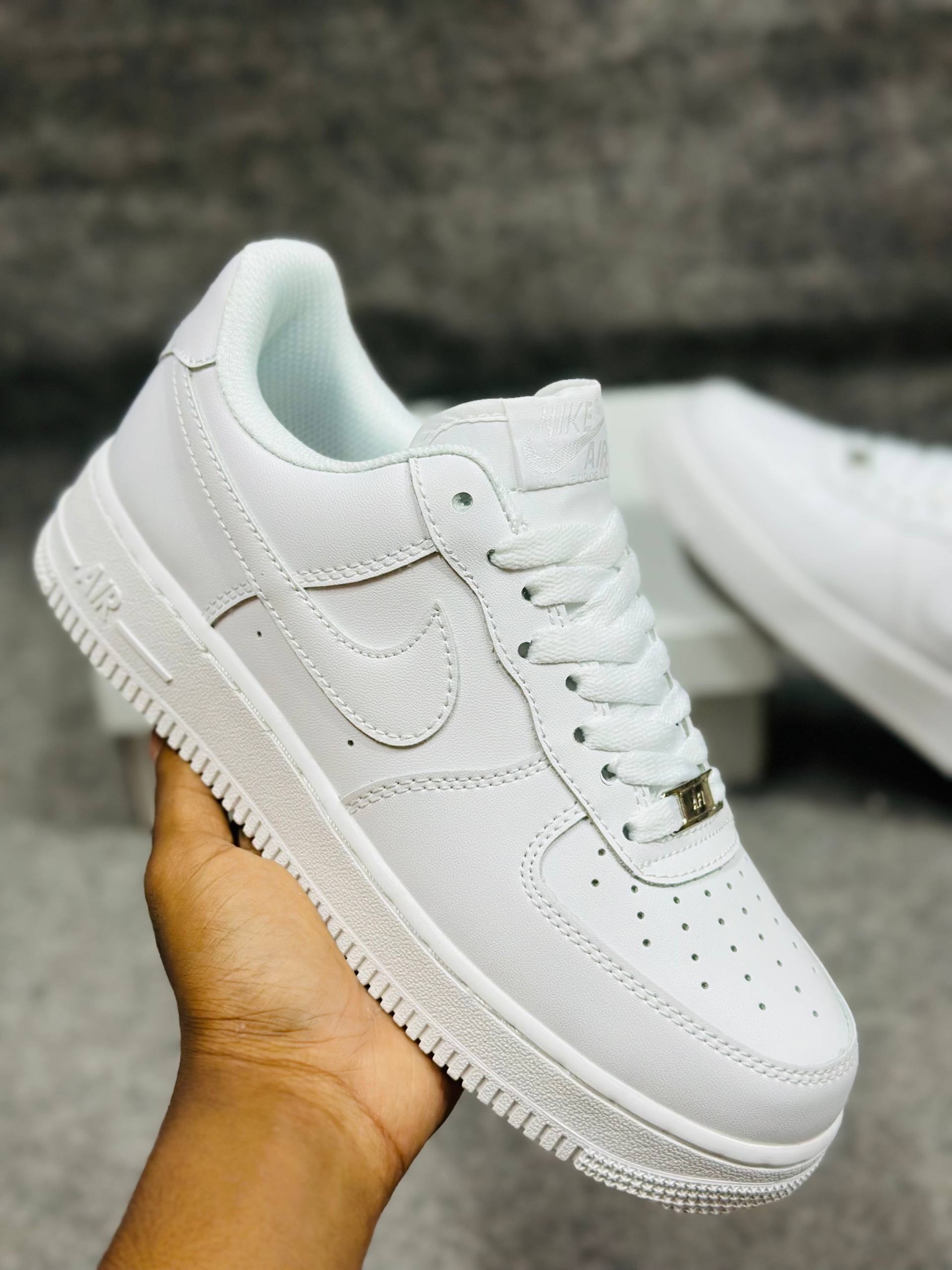 AF-1 Triple White (1:1) thumbnail 3