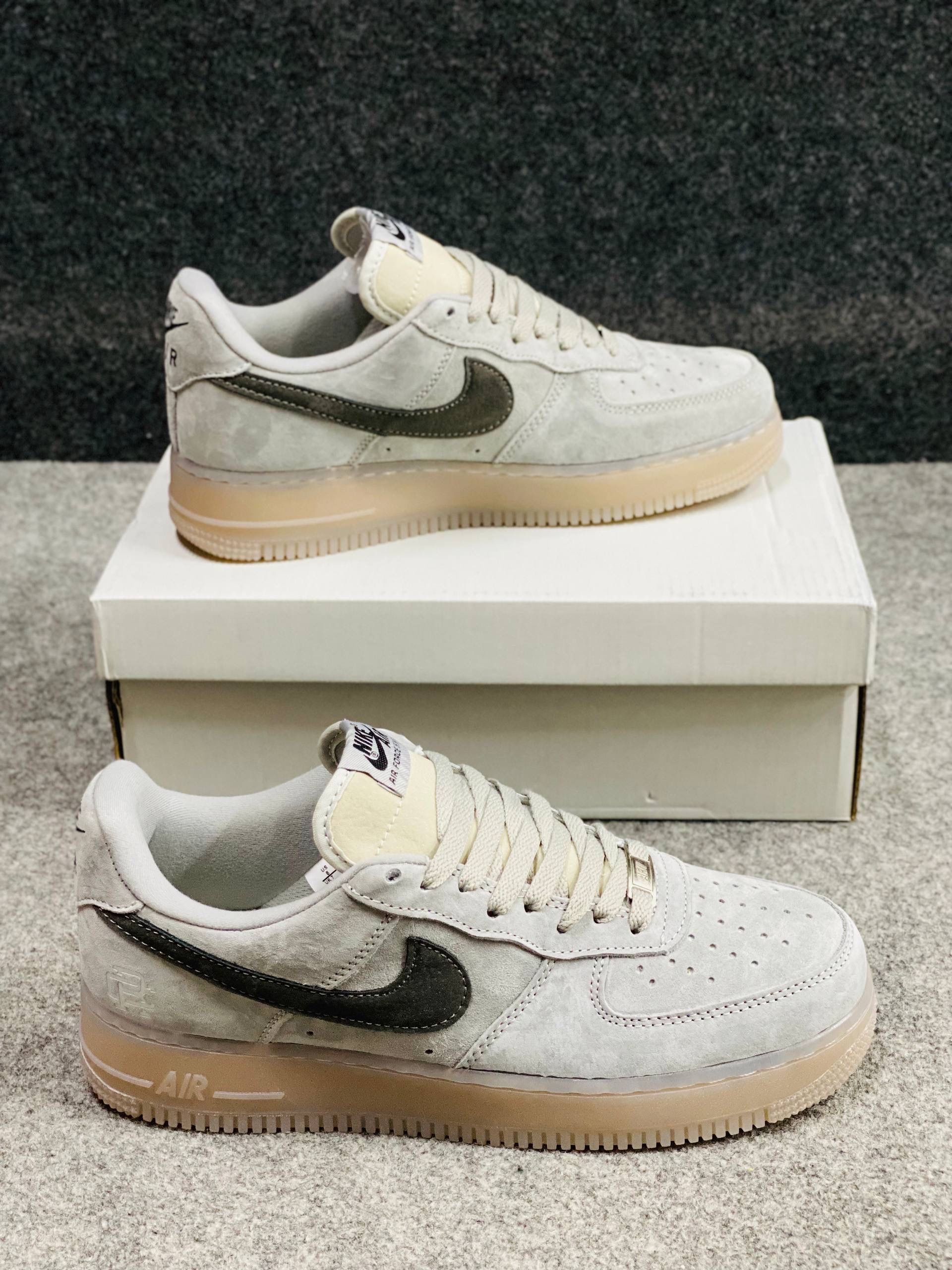 AF-1 X Reigning Champ 'Light Grey' (1:1) thumbnail 4