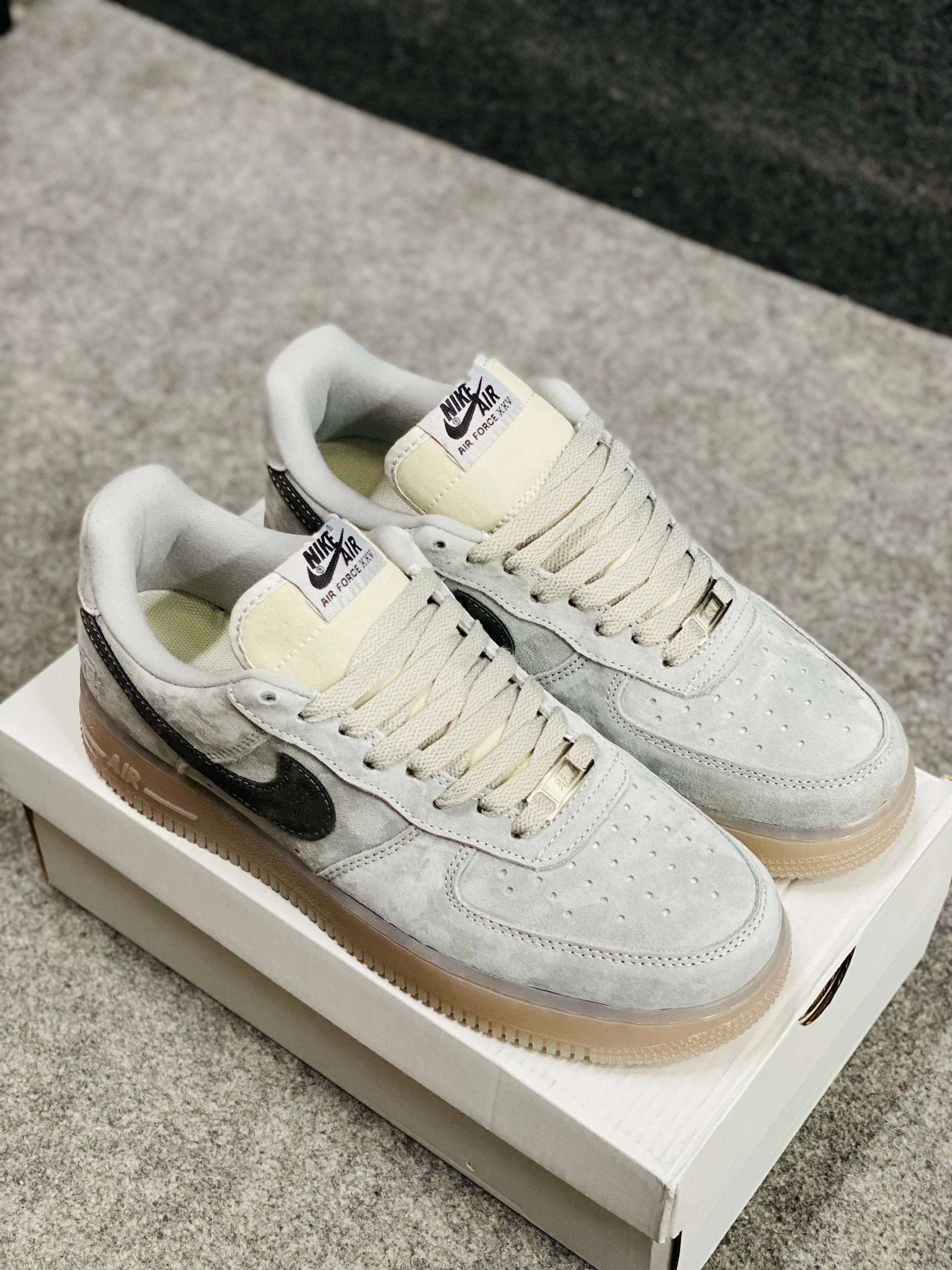 AF-1 X Reigning Champ 'Light Grey' (1:1)