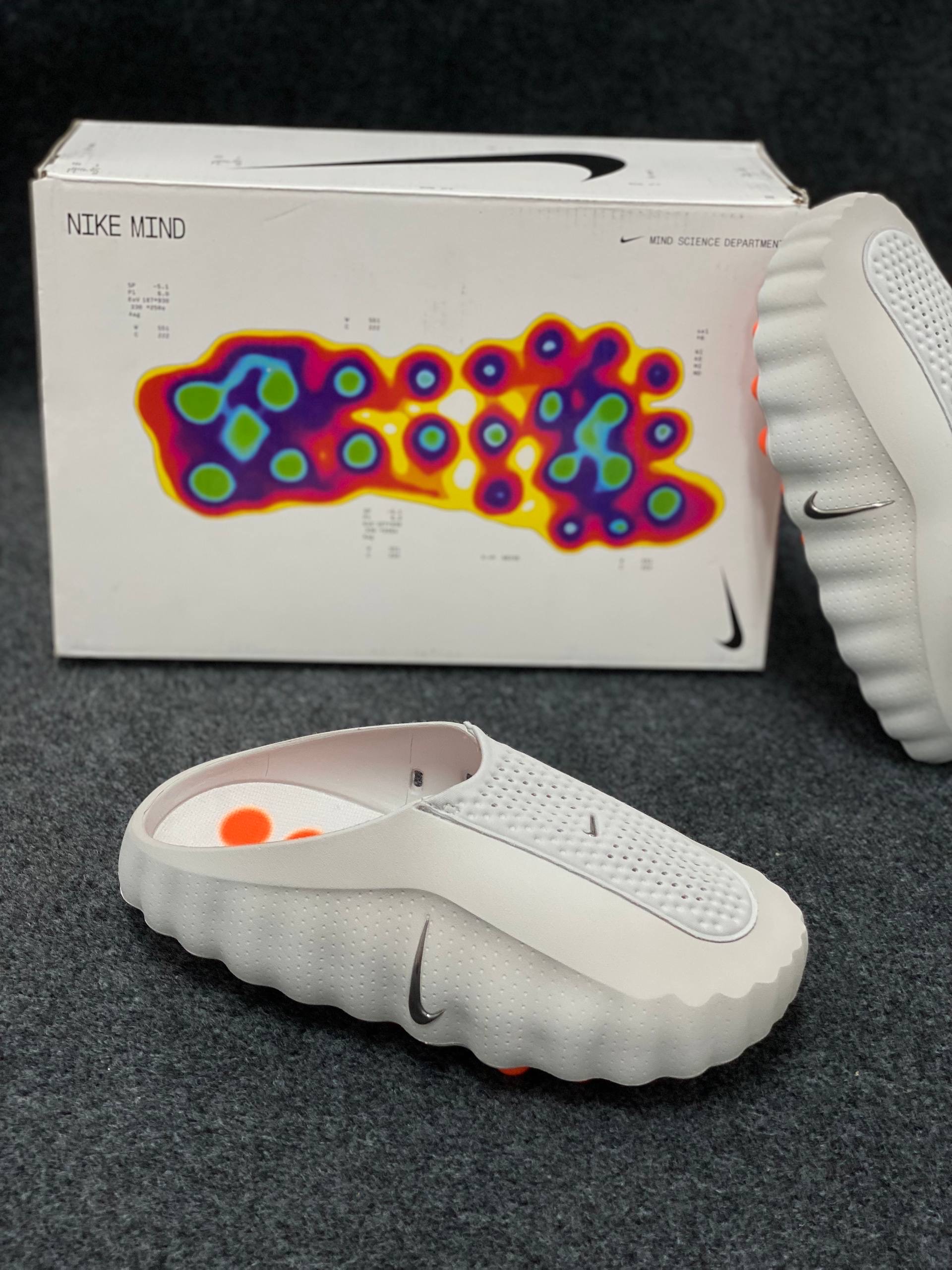 Nike Mind 001: "distinctive white" (1:1) thumbnail 7