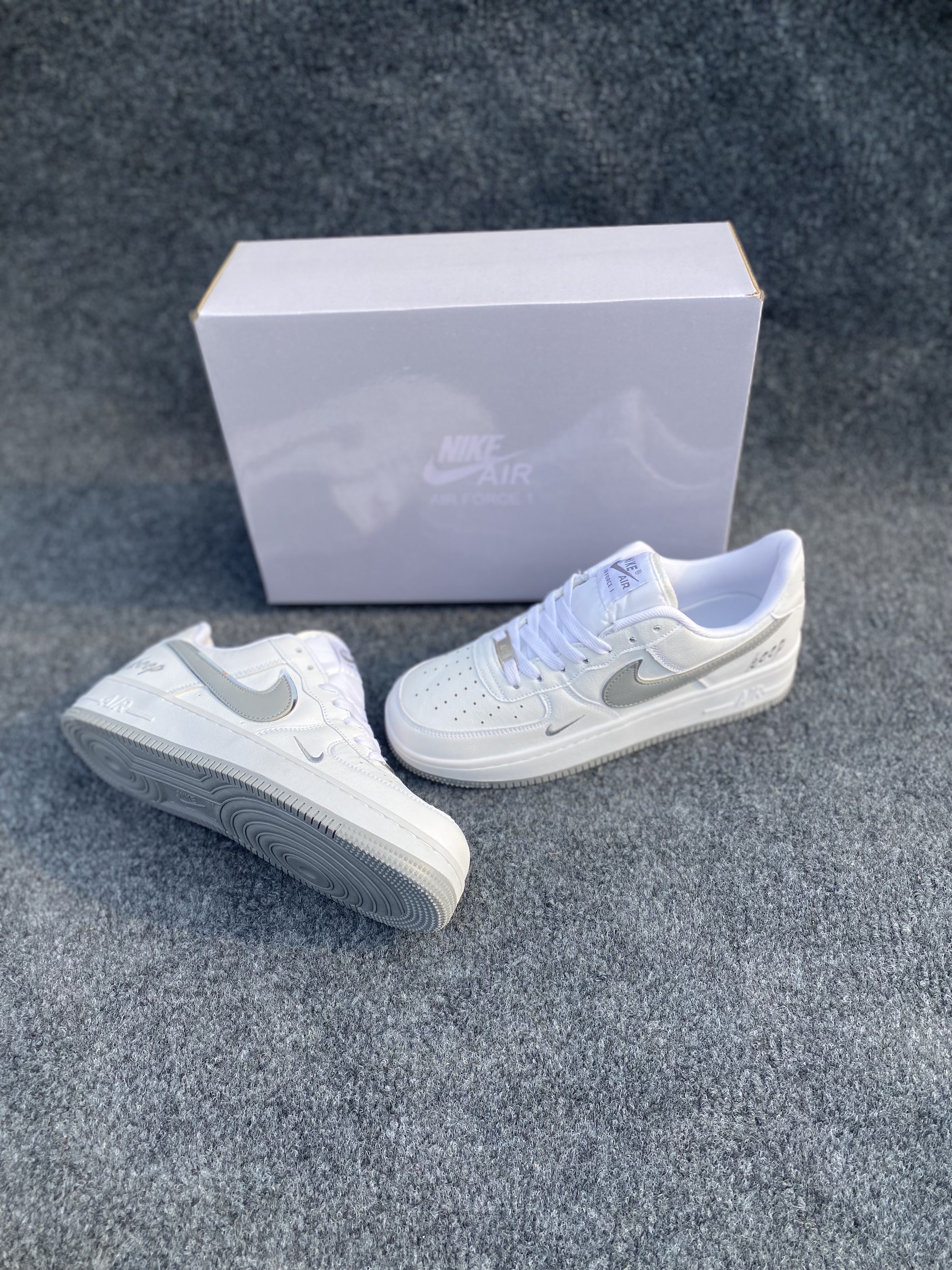 Nike Air Force 1 Custom: "Metallic Silver" (OEM) thumbnail 5