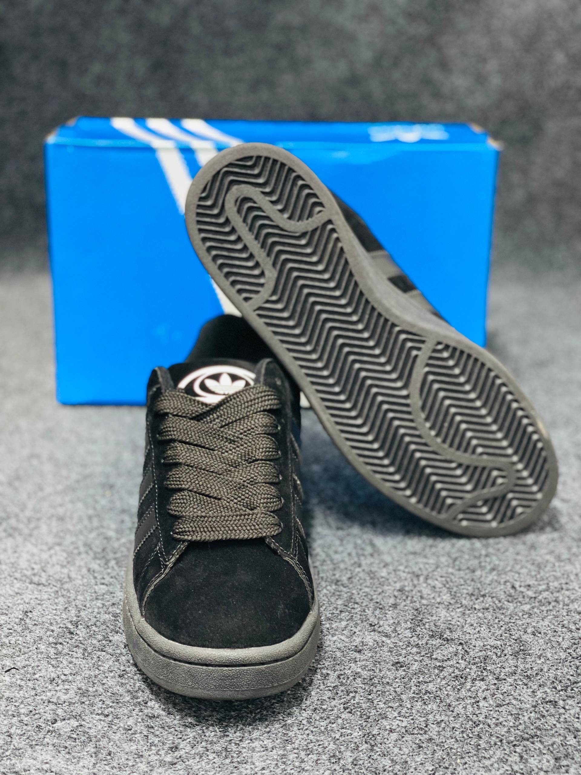 Campus 00s :"Core Black" (1:1) thumbnail 8
