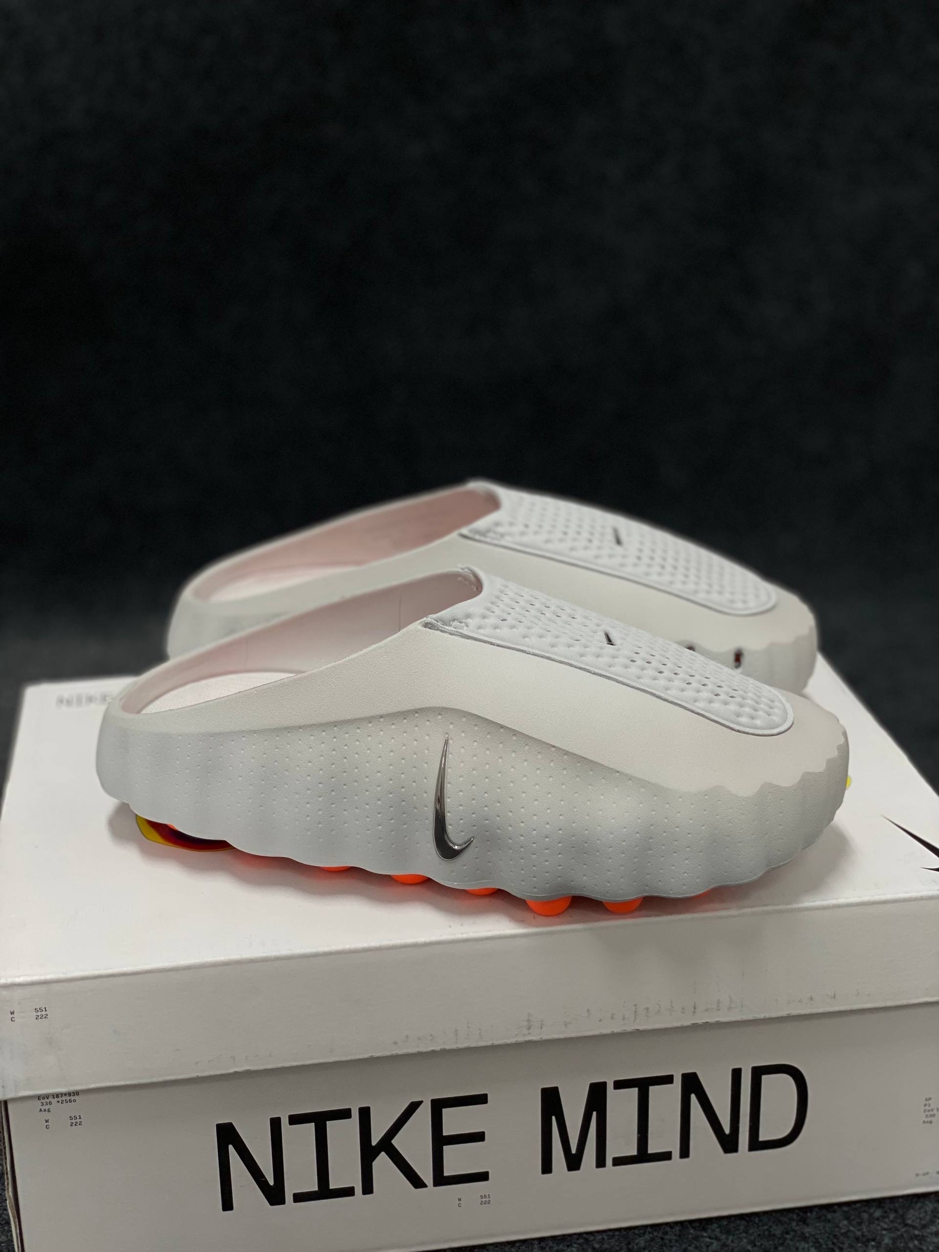 Nike Mind 001: "distinctive white" (1:1) thumbnail 2