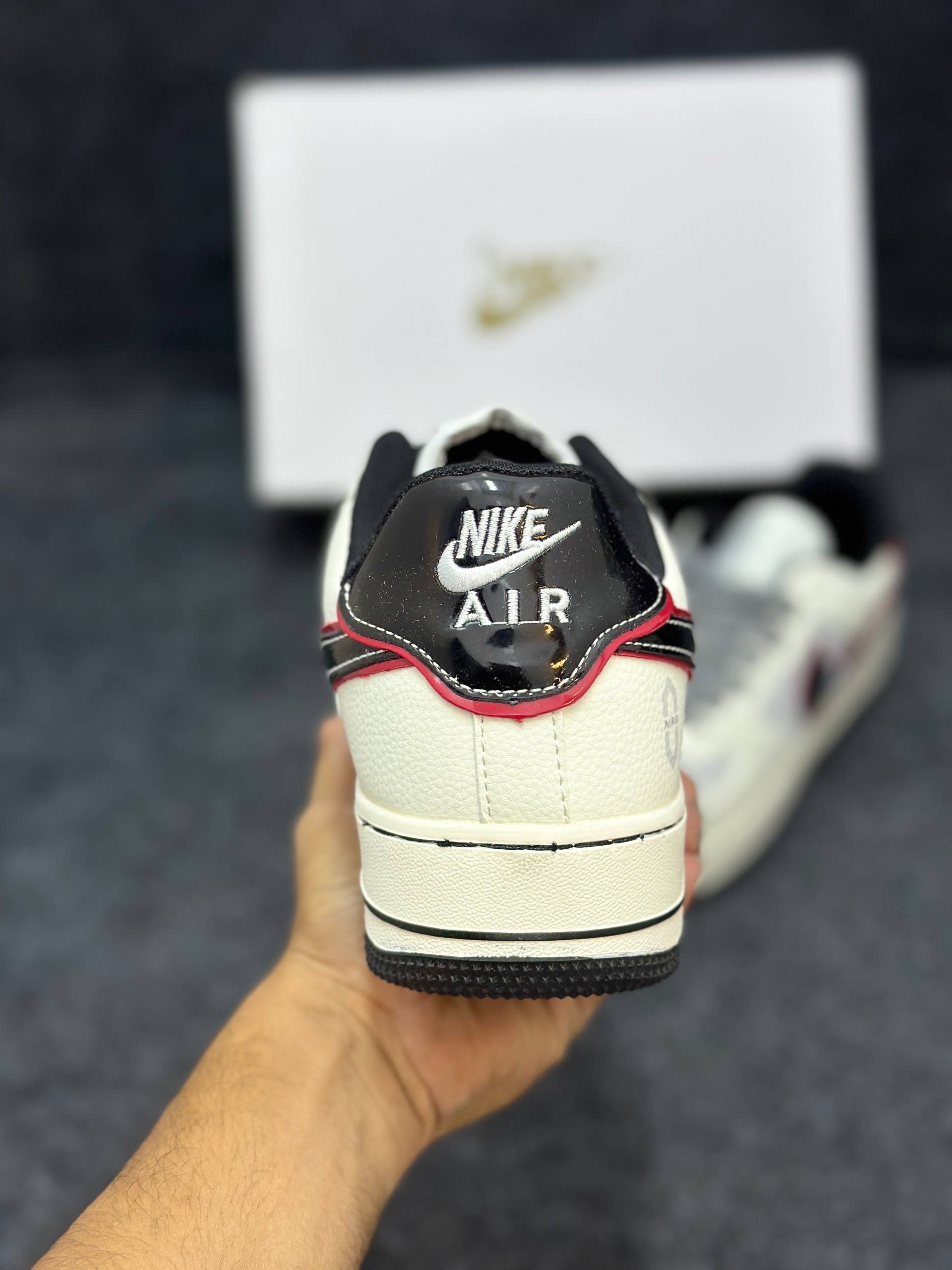 AF-1 "AIRO" and "AIRO M9" (1:1) thumbnail 4