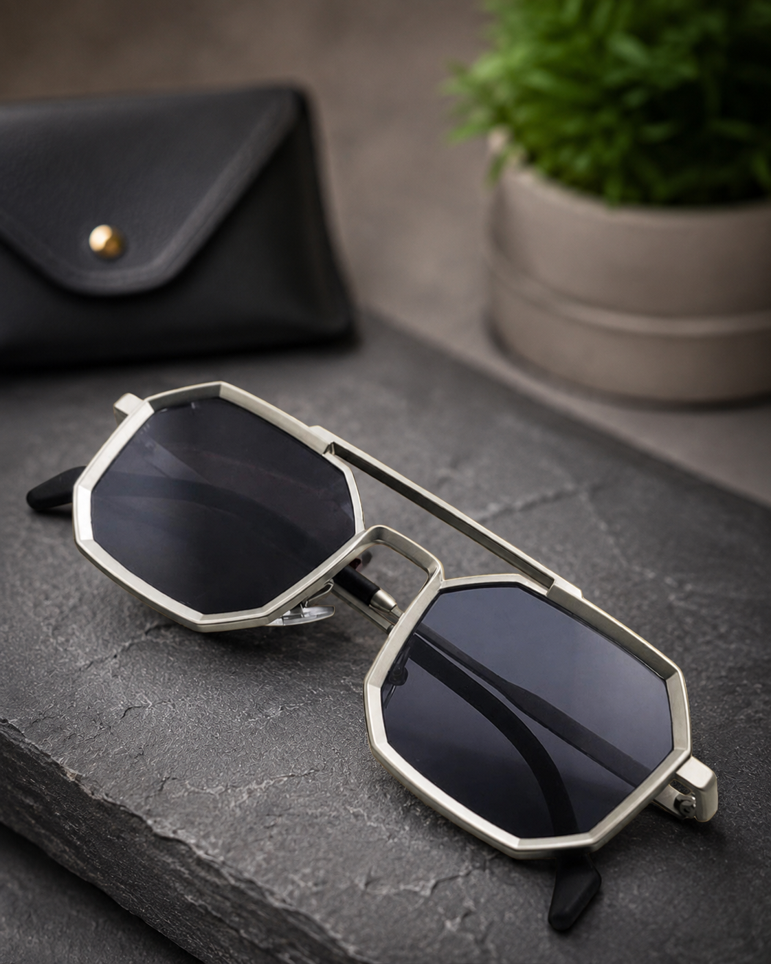 Trendy Look Sunglass for Men_img_2