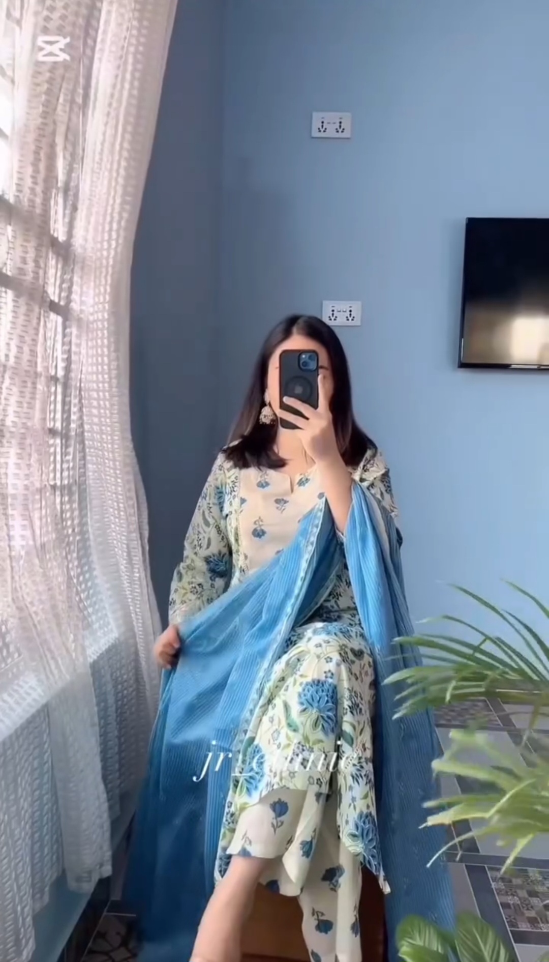 Trendy Golbahar Three Piece Set_img_2