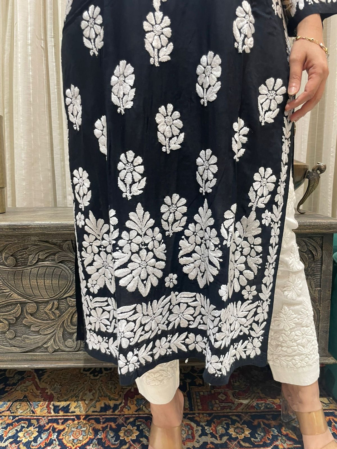 Lucknow Chikankari Stitched Tow Piece_img_2